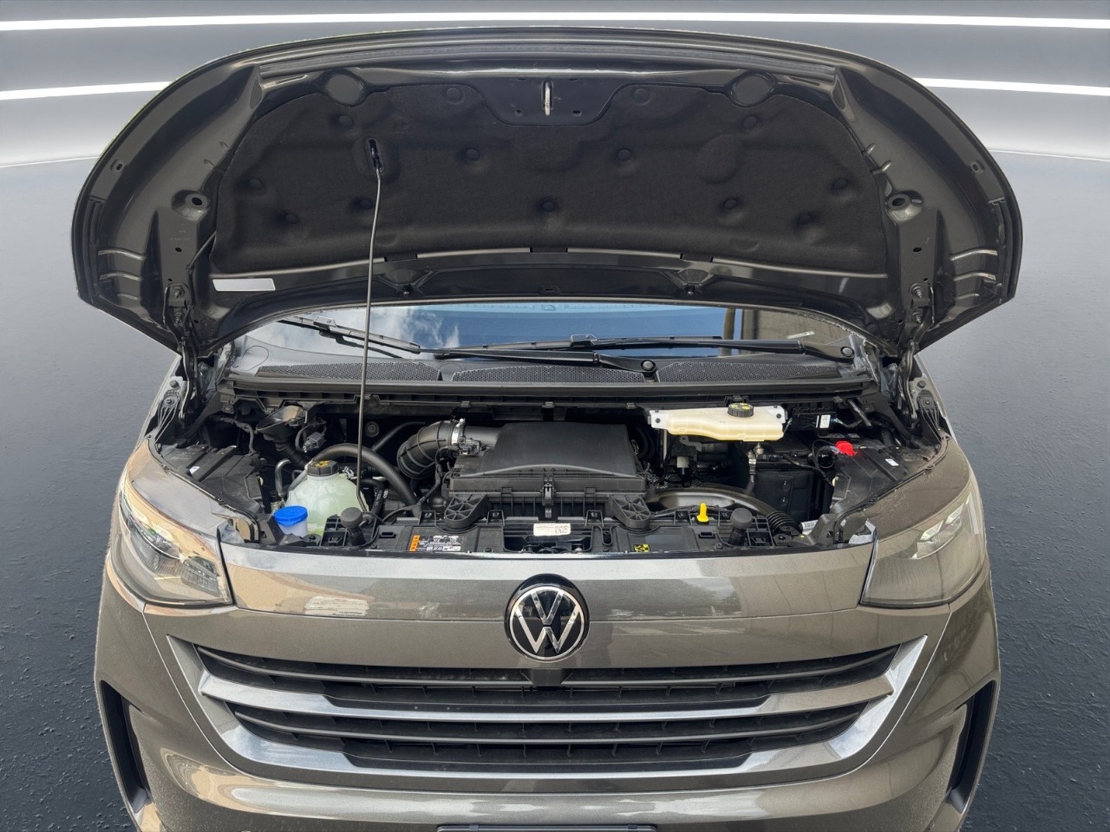 Volkswagen VIC T7 Caravelle t7 2.0 tdi 150cv life l1 - 10