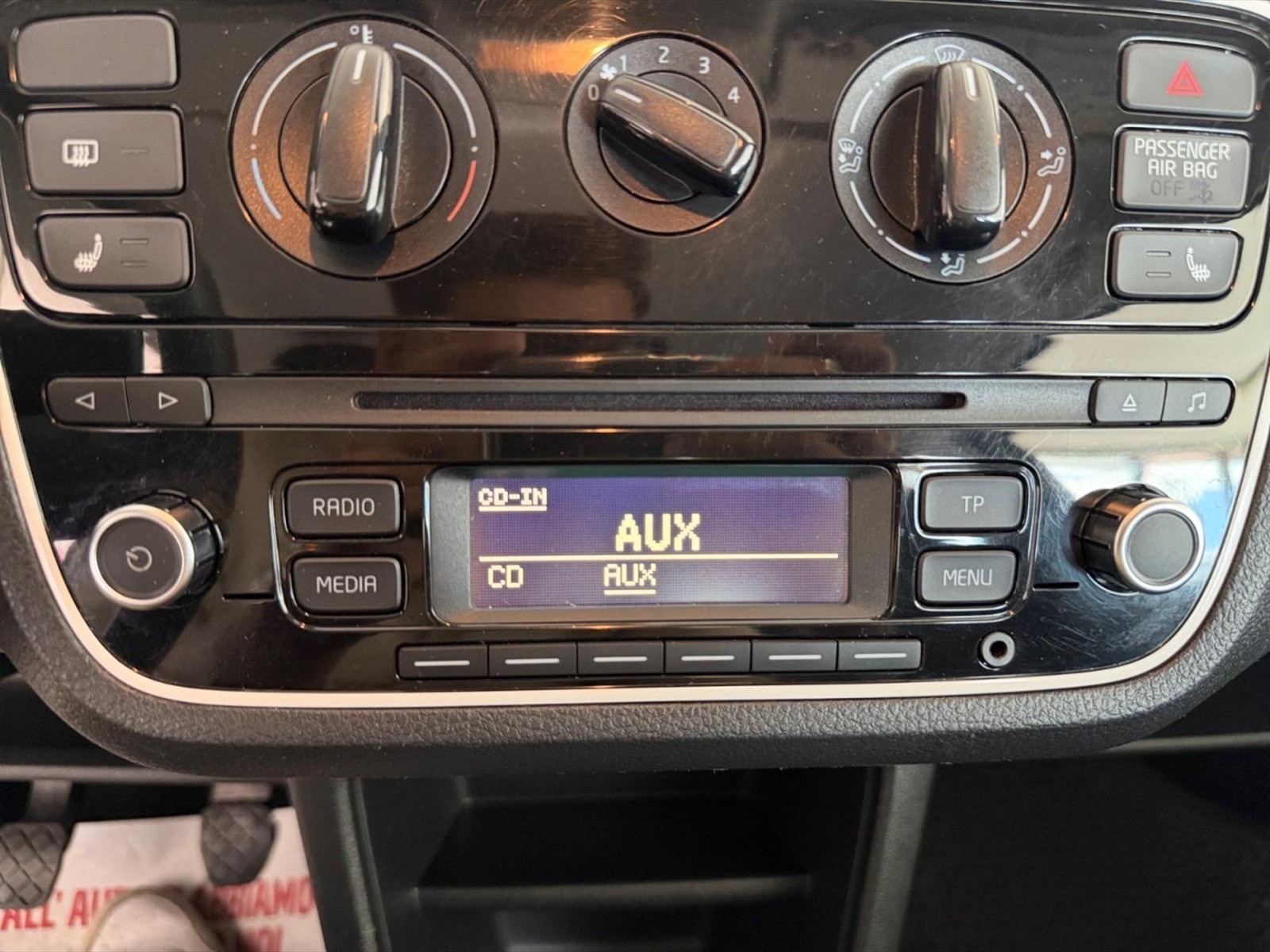 Volkswagen up! 3p 1.0 move 60cv - 16