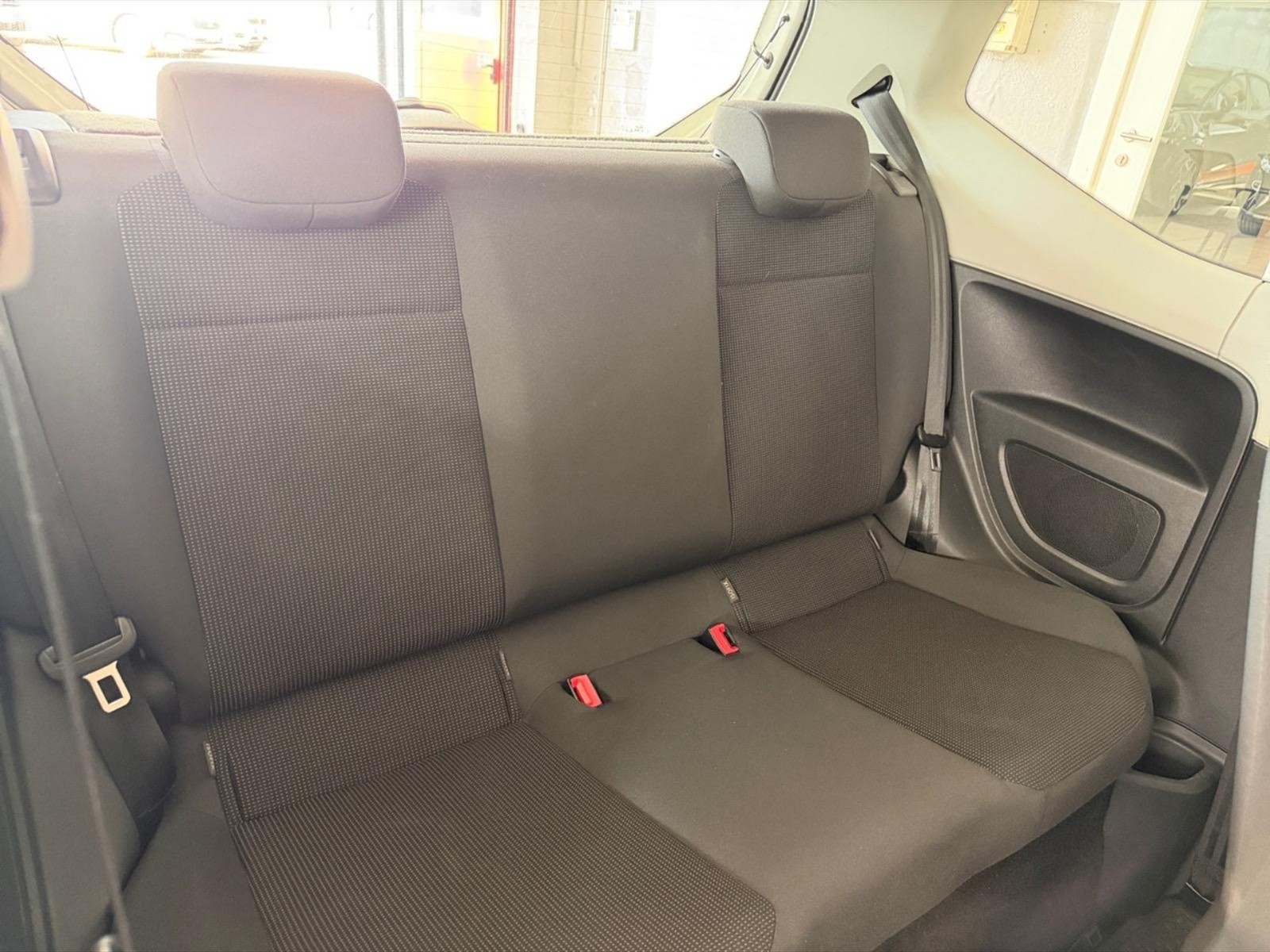 Volkswagen up! 3p 1.0 move 60cv - 10