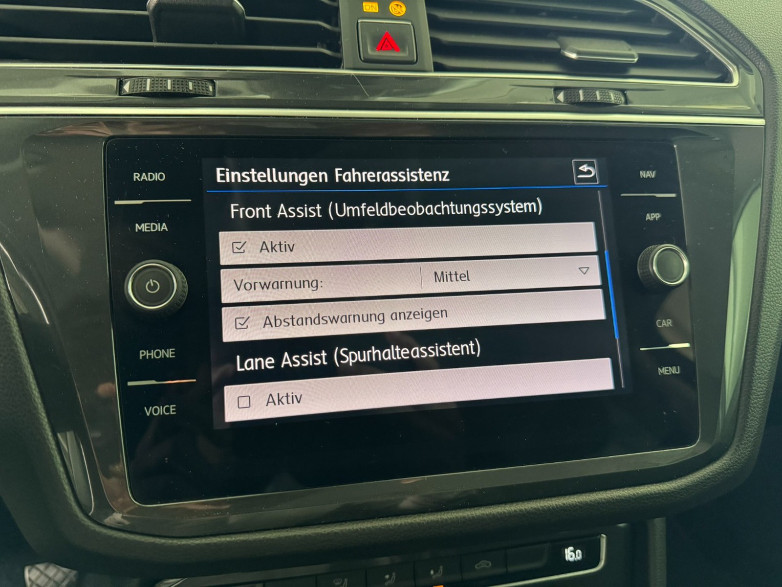 Volkswagen Tiguan 1.6 tdi business 115cv - 16