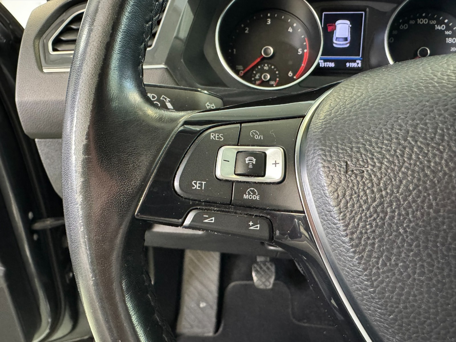 Volkswagen Tiguan 1.6 tdi business 115cv - 17