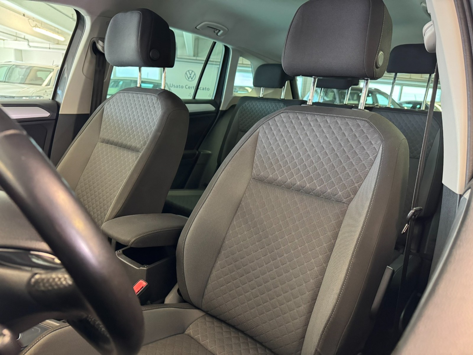 Volkswagen Tiguan 1.6 tdi business 115cv - 19