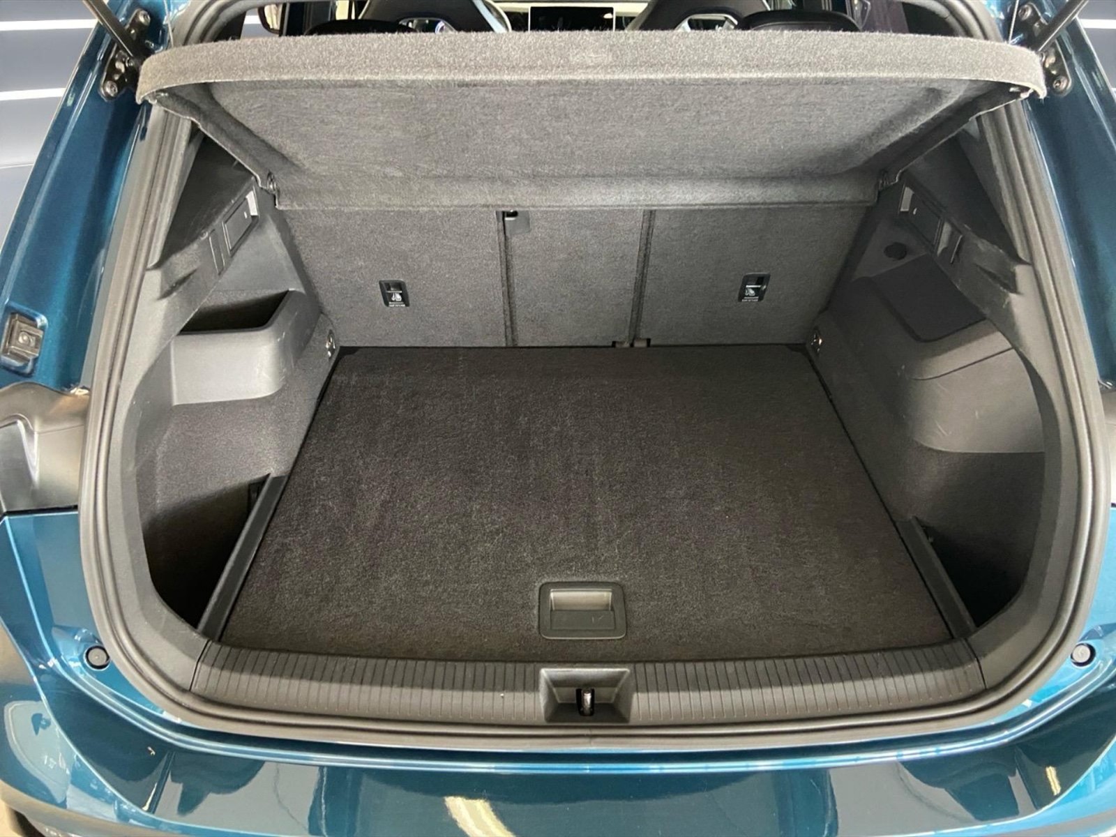 Volkswagen Tiguan 2.0 tdi r-line 150cv dsg - 12