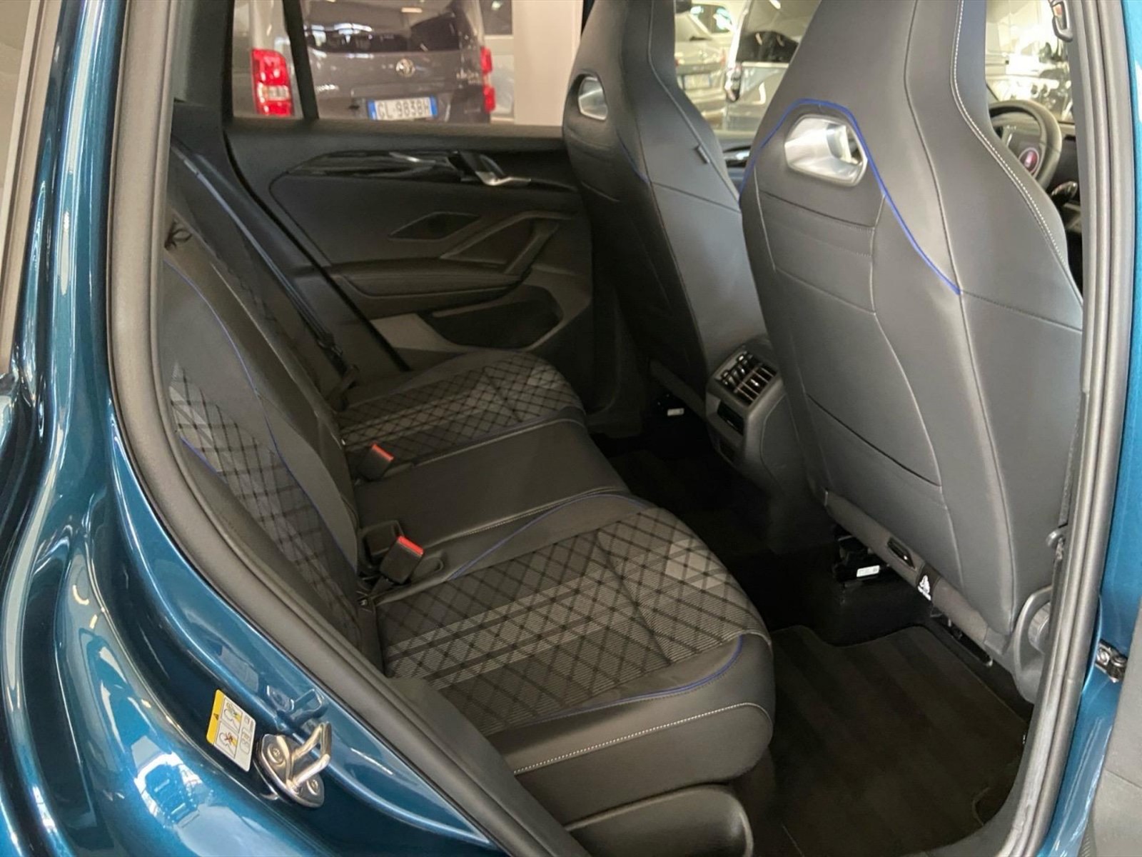 Volkswagen Tiguan 2.0 tdi r-line 150cv dsg - 10