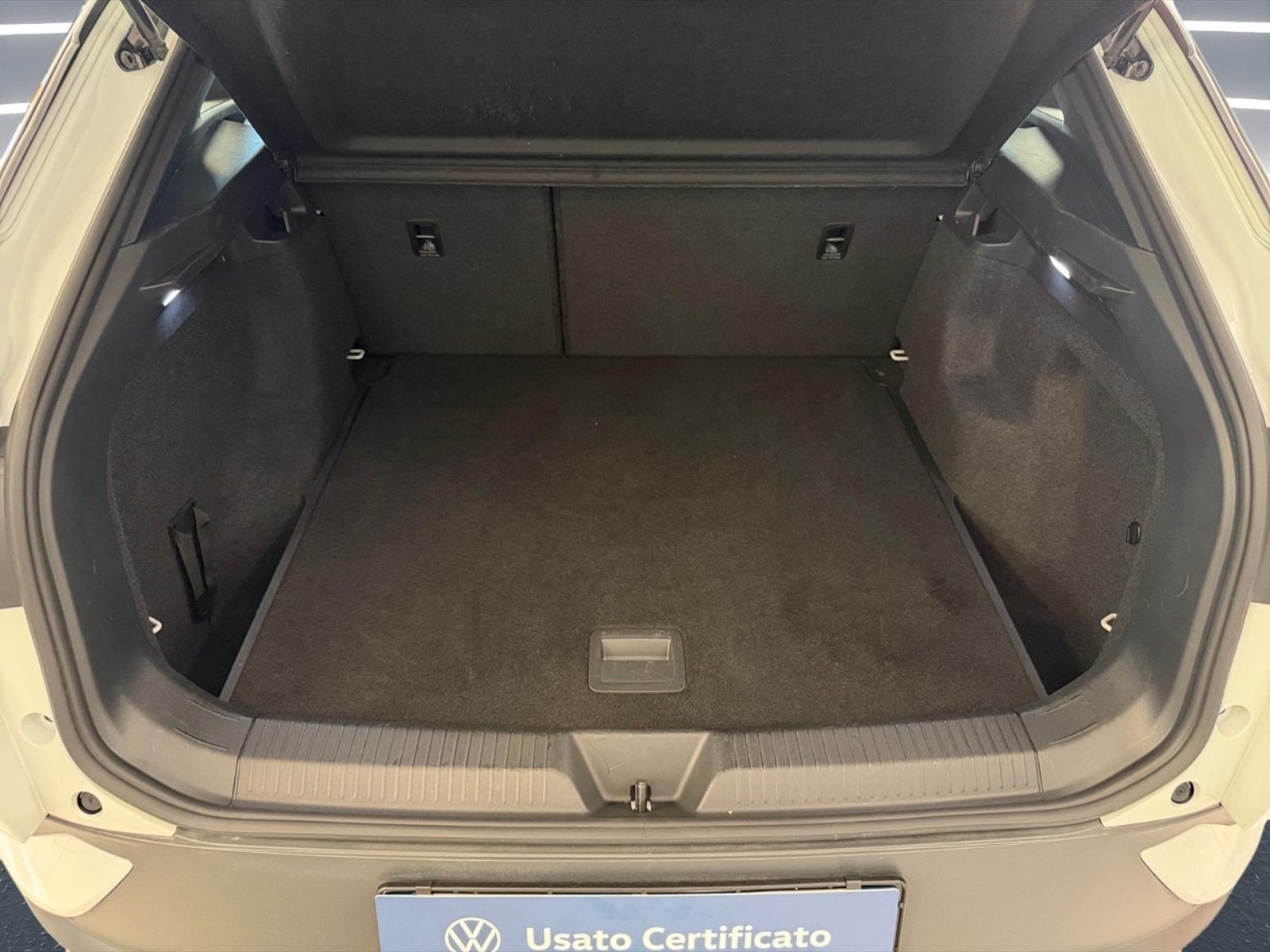 Volkswagen ID.4 77 kwh pro performance 204cv - 12