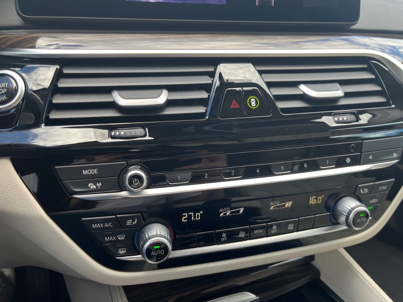 BMW Serie 5 520d touring mhev 48v xdrive luxury auto - 15