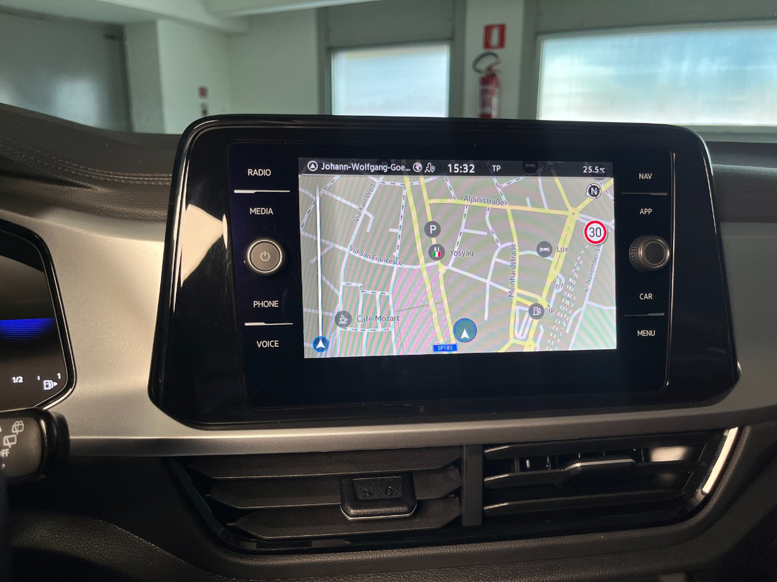 Volkswagen T-Roc 2.0 tdi life 115cv - 17