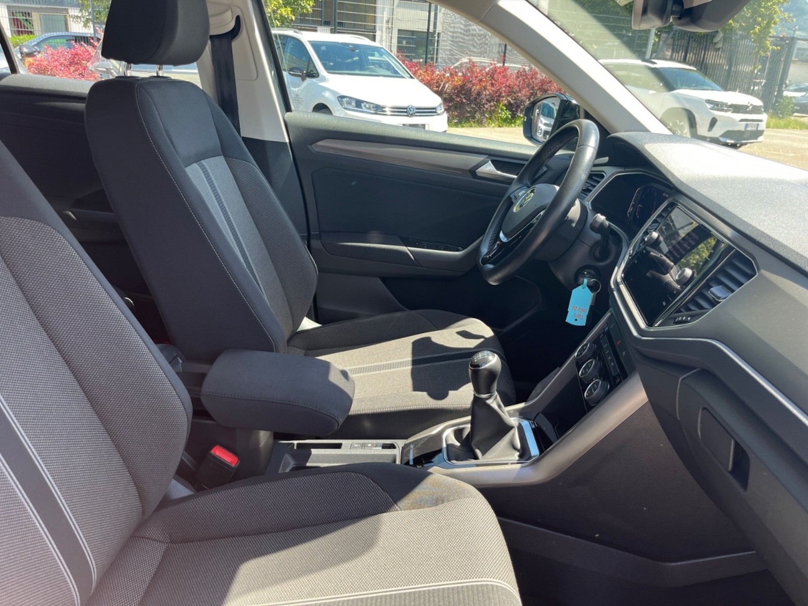 Volkswagen T-Roc 1.0 tsi style 110cv - 9