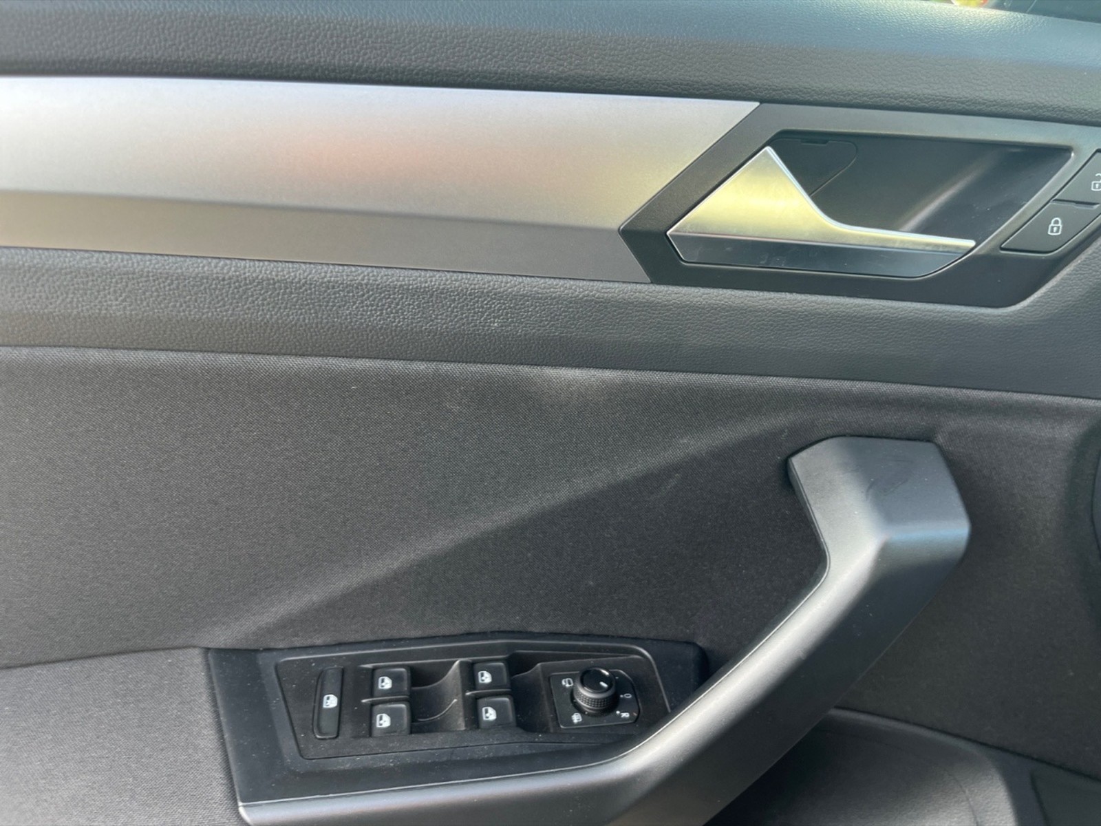 Volkswagen T-Roc 1.0 tsi edition plus 115cv - 25