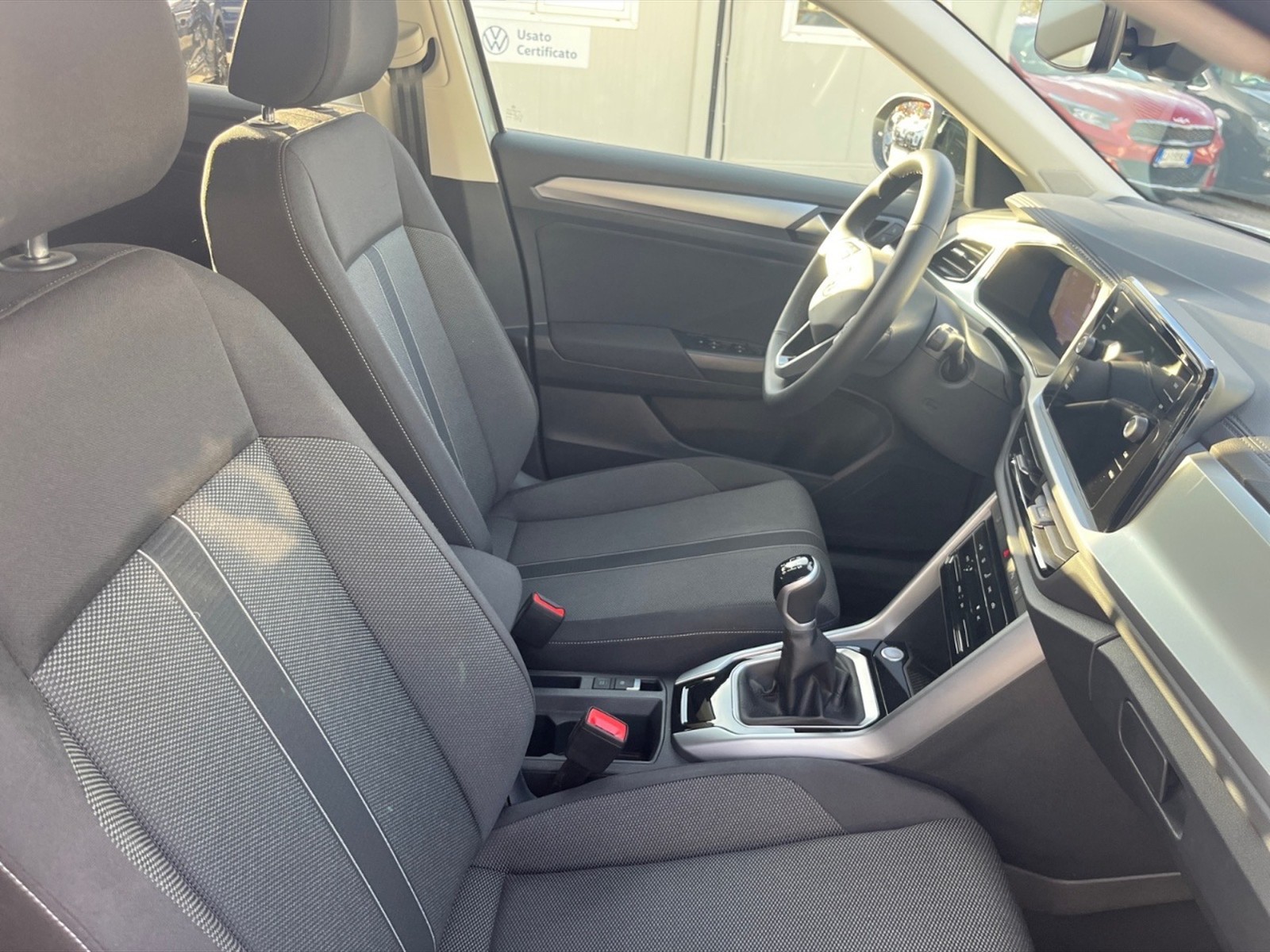 Volkswagen T-Roc 1.0 tsi edition plus 115cv - 9