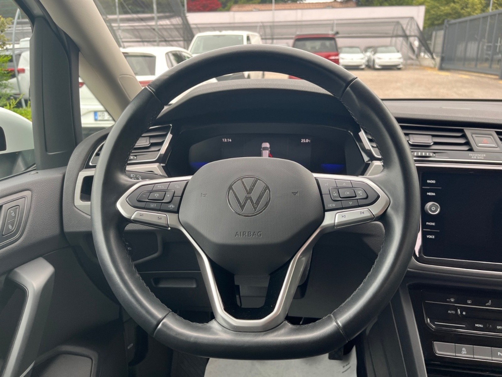 Volkswagen Touran 2.0 tdi business 122cv - 8