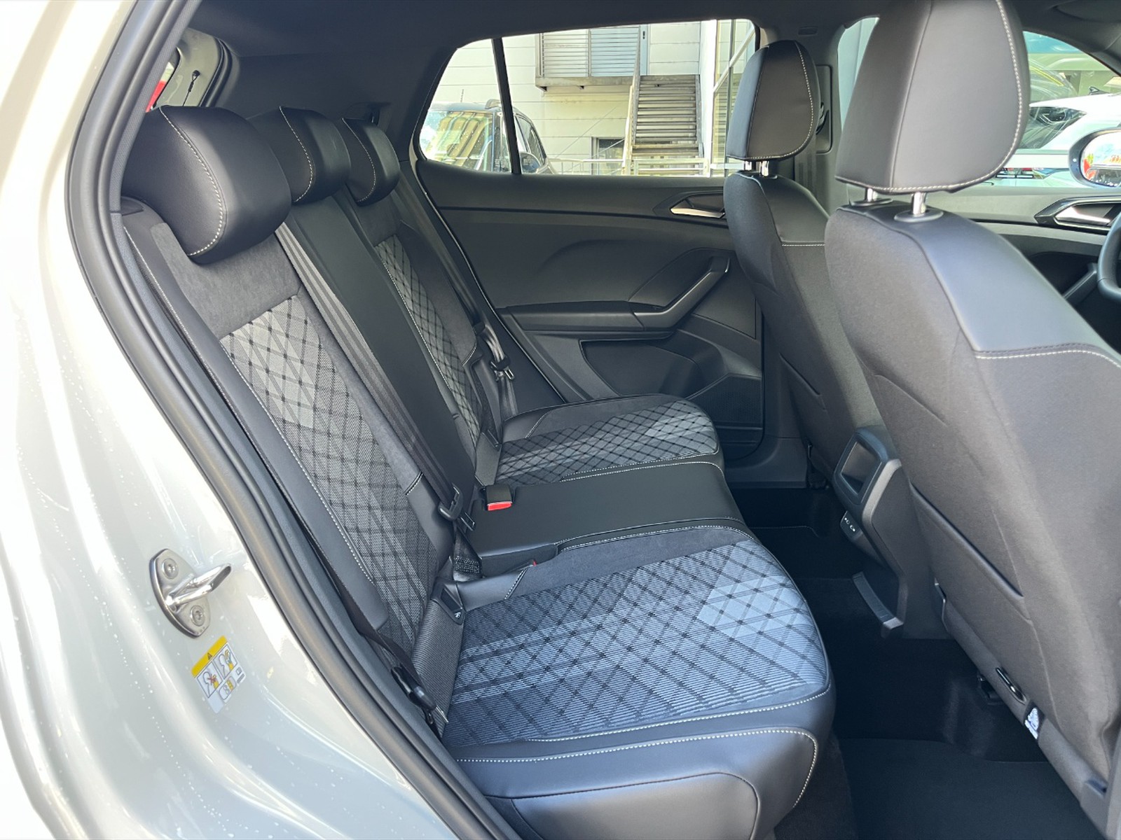 Volkswagen T-Cross 1.0 tsi r-line plus 115cv dsg - 10