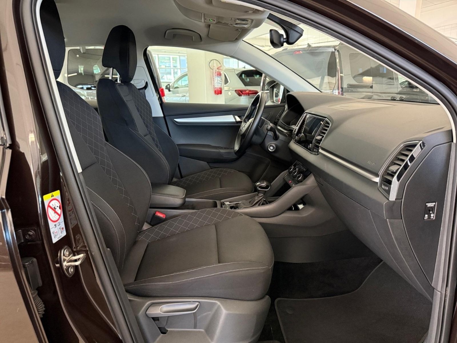 Skoda Karoq 2.0 tdi evo ambition 4x4 150cv dsg - 8