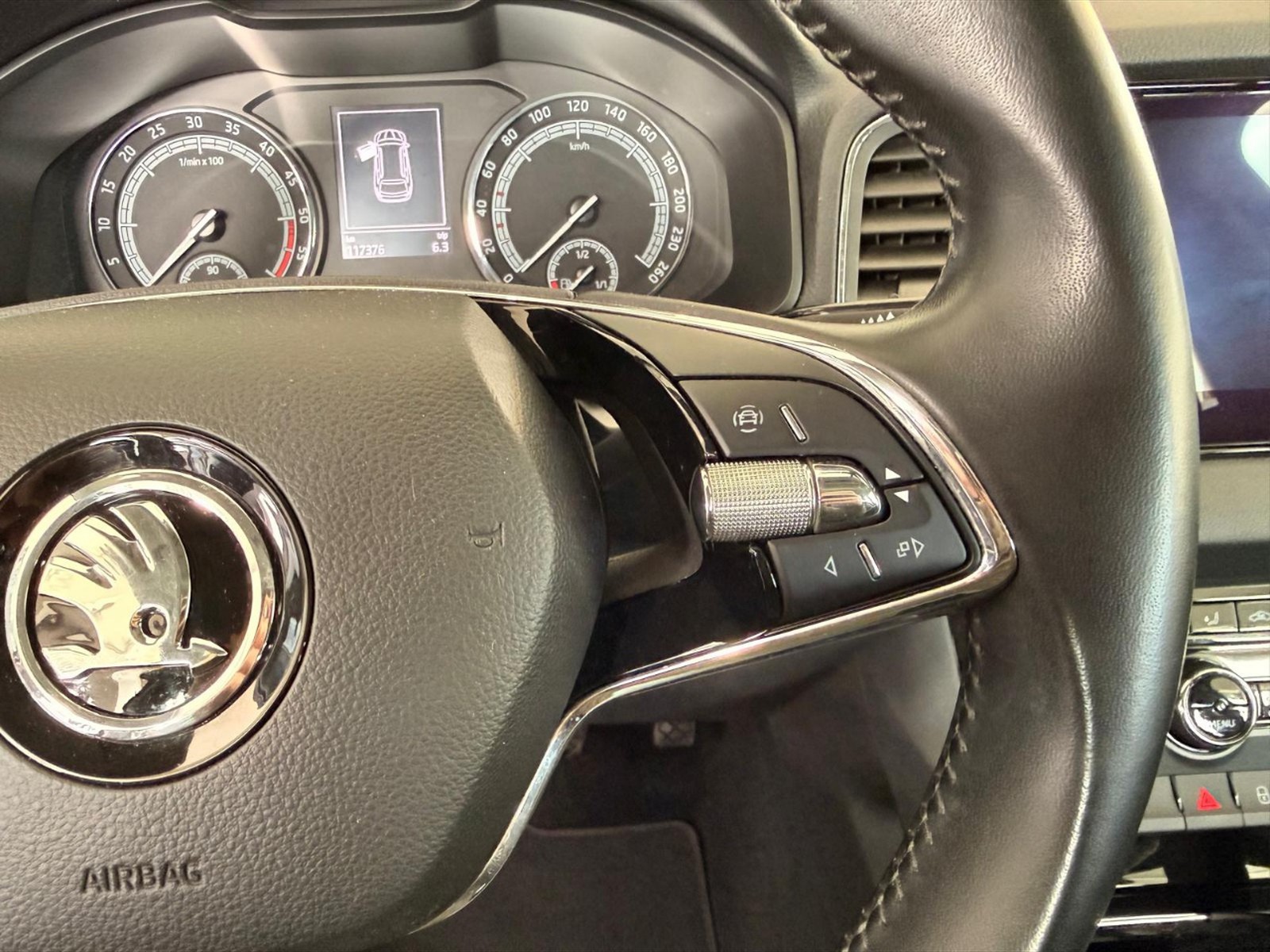 Skoda Karoq 2.0 tdi evo ambition 4x4 150cv dsg - 16