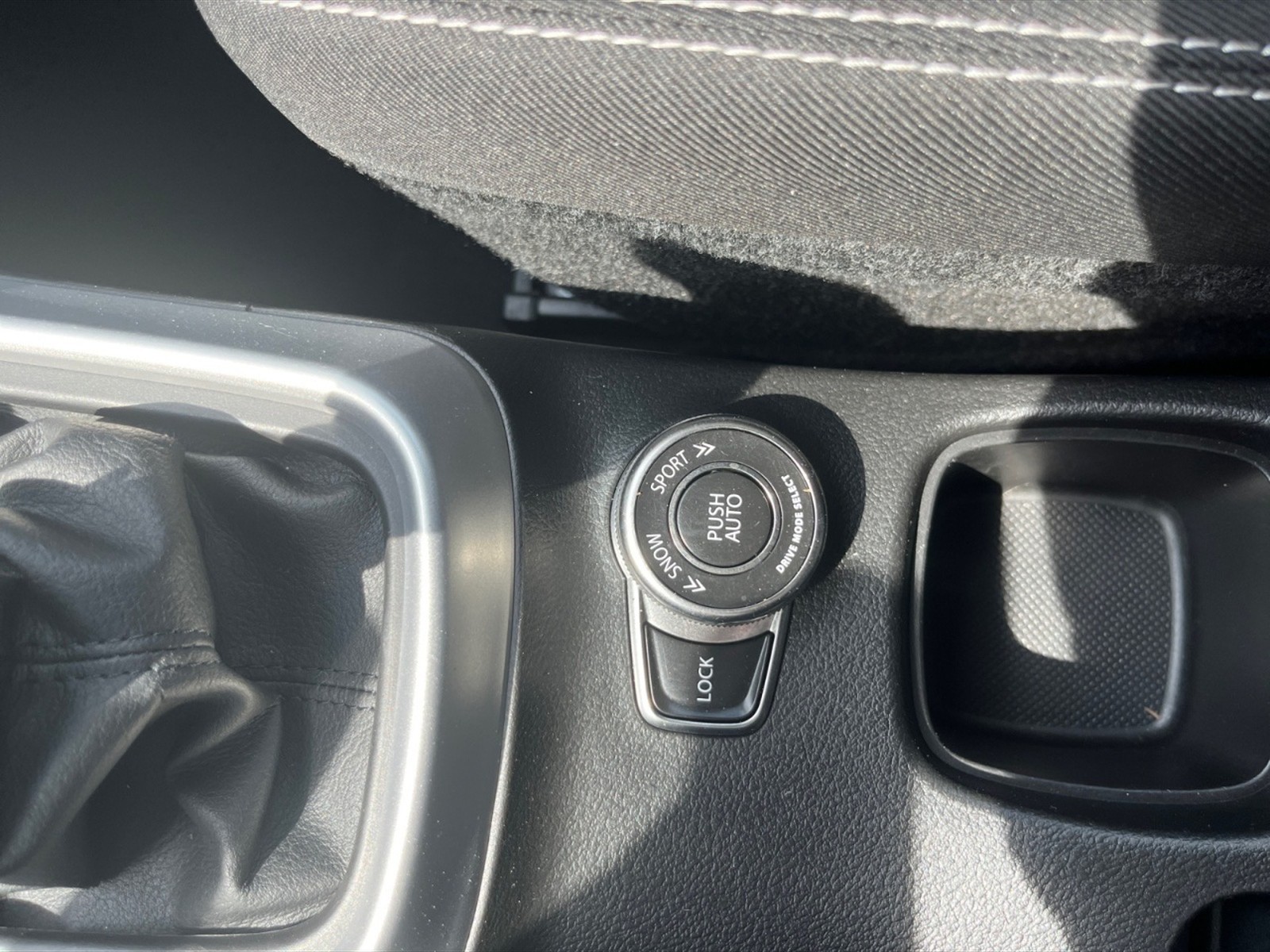 Suzuki S-Cross 1.4 boosterjet top 4wd allgrip my19 - 16