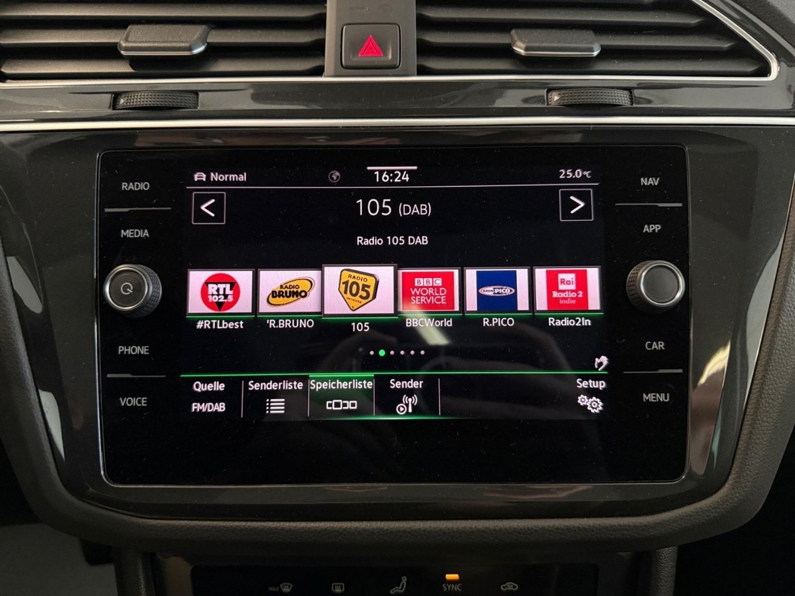 Volkswagen Tiguan 2.0 tdi elegance 4motion 150cv dsg - 22