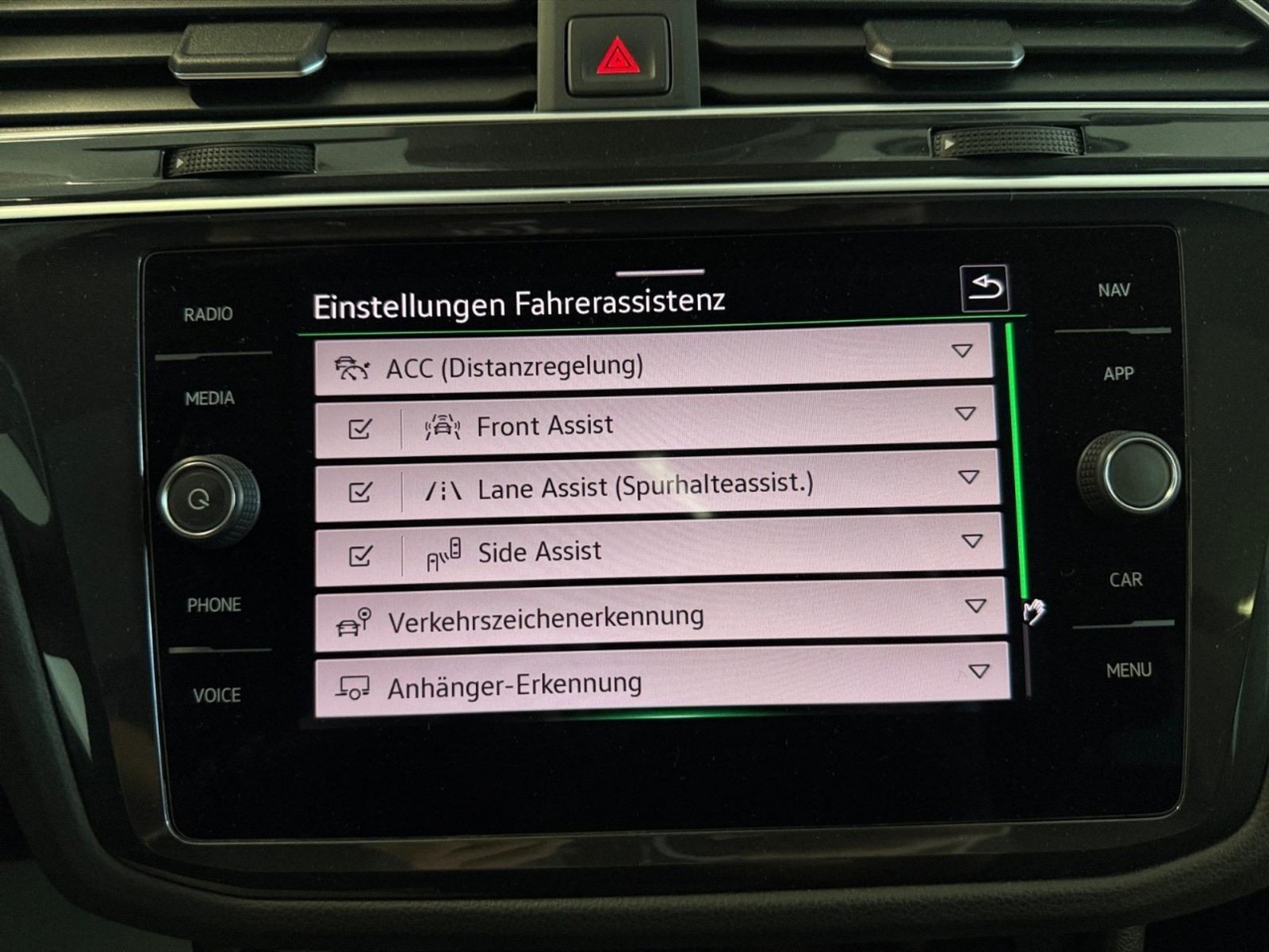 Volkswagen Tiguan 2.0 tdi elegance 4motion 150cv dsg - 24