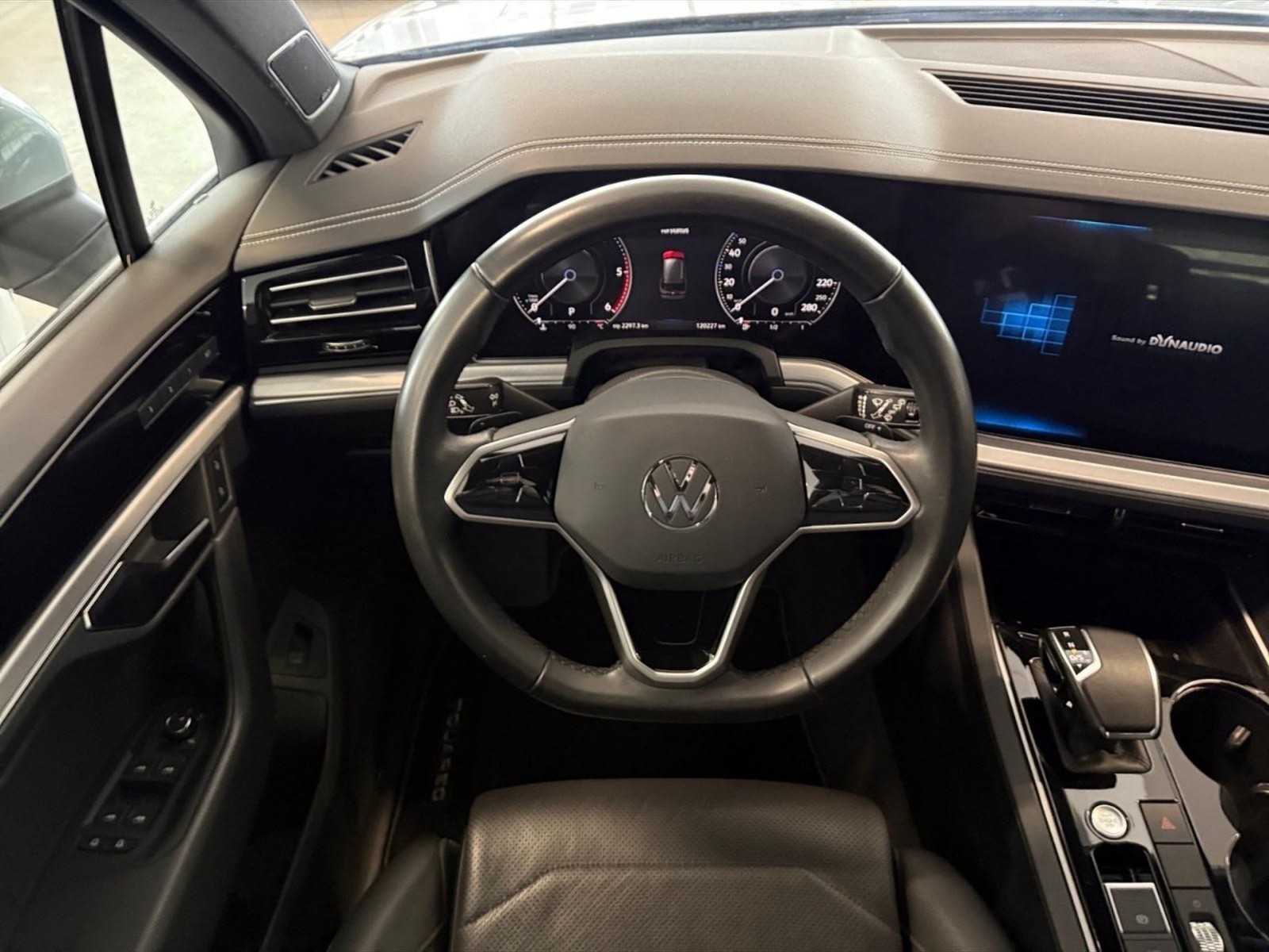 Volkswagen Touareg 3.0 v6 tdi elegance 286cv tiptronic - 8