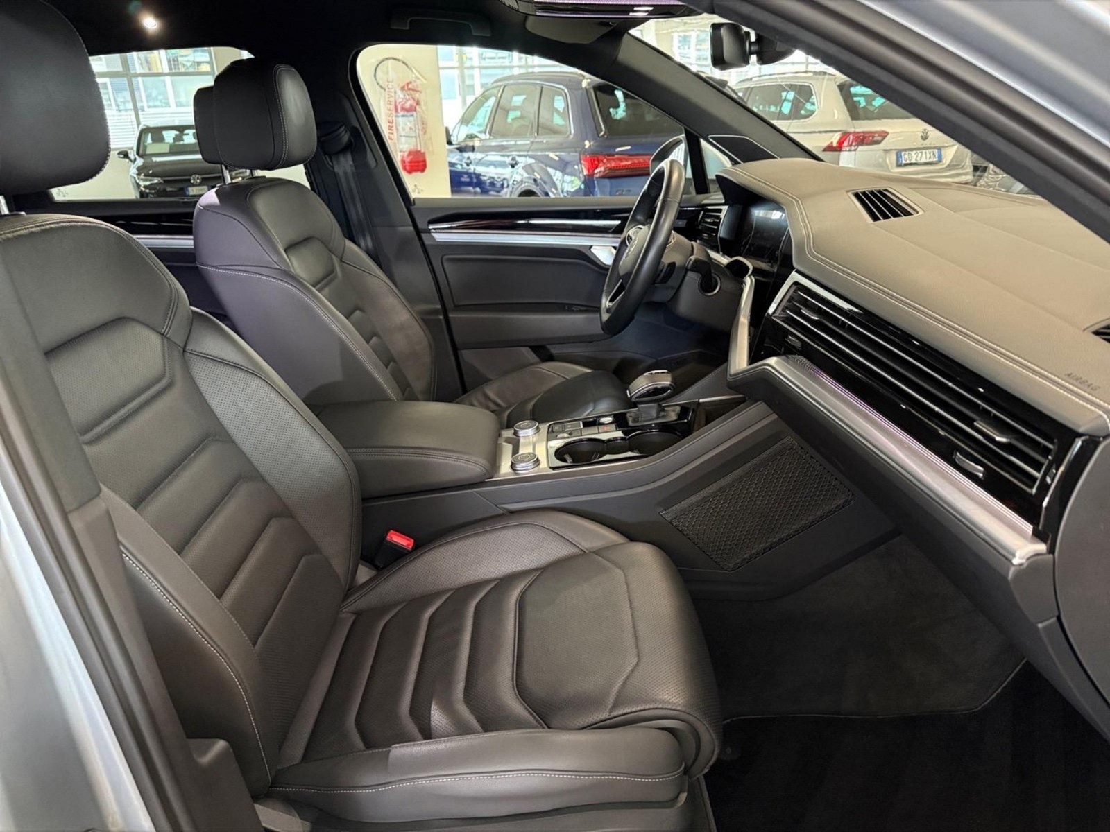 Volkswagen Touareg 3.0 v6 tdi elegance 286cv tiptronic - 9