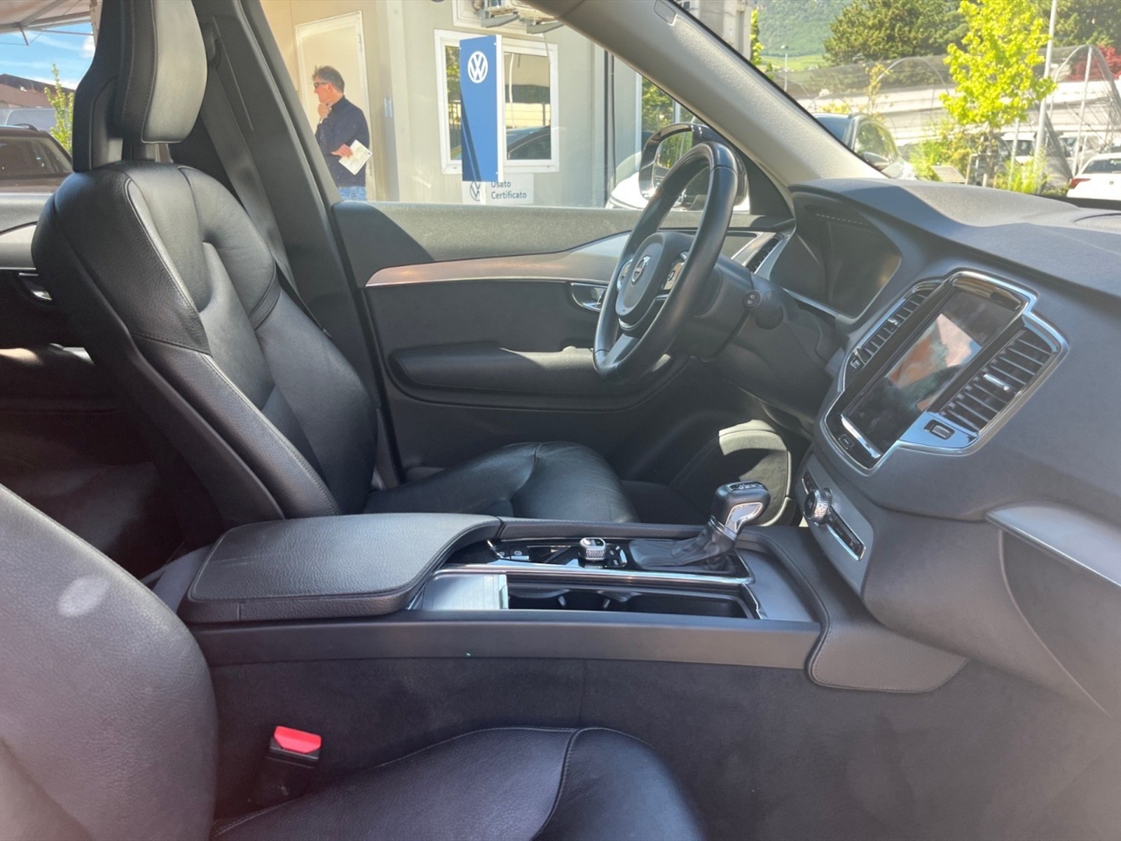 Volvo XC90 2.0 d5 momentum awd 7p.ti geartronic - 8