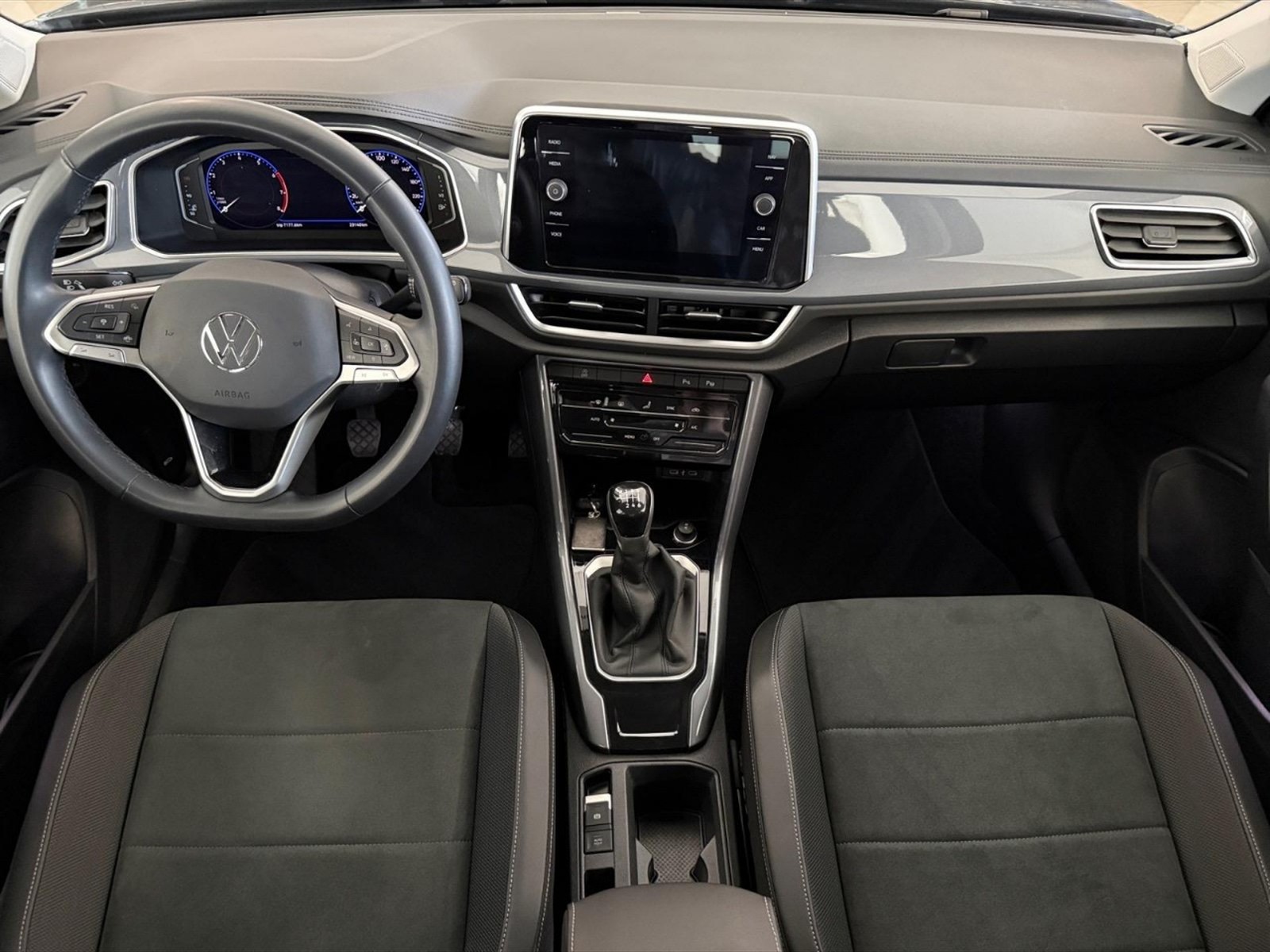 Volkswagen T-Roc 1.0 tsi style 115cv - 7