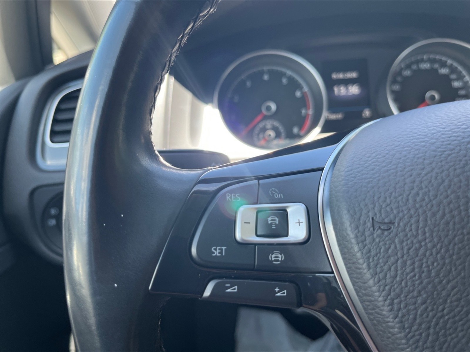Volkswagen Golf variant 1.5 tsi business 150cv dsg - 13