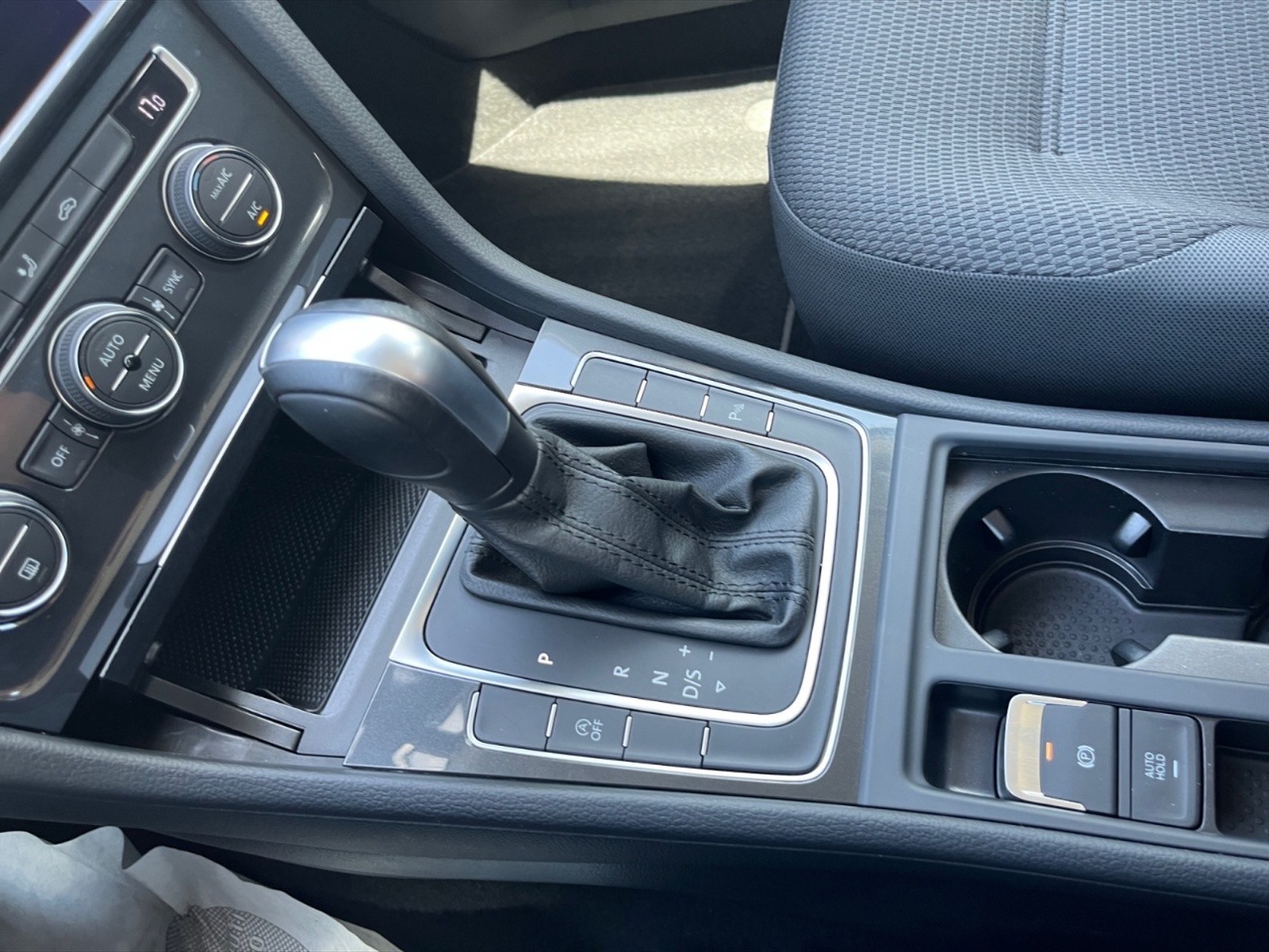 Volkswagen Golf variant 1.5 tsi business 150cv dsg - 21