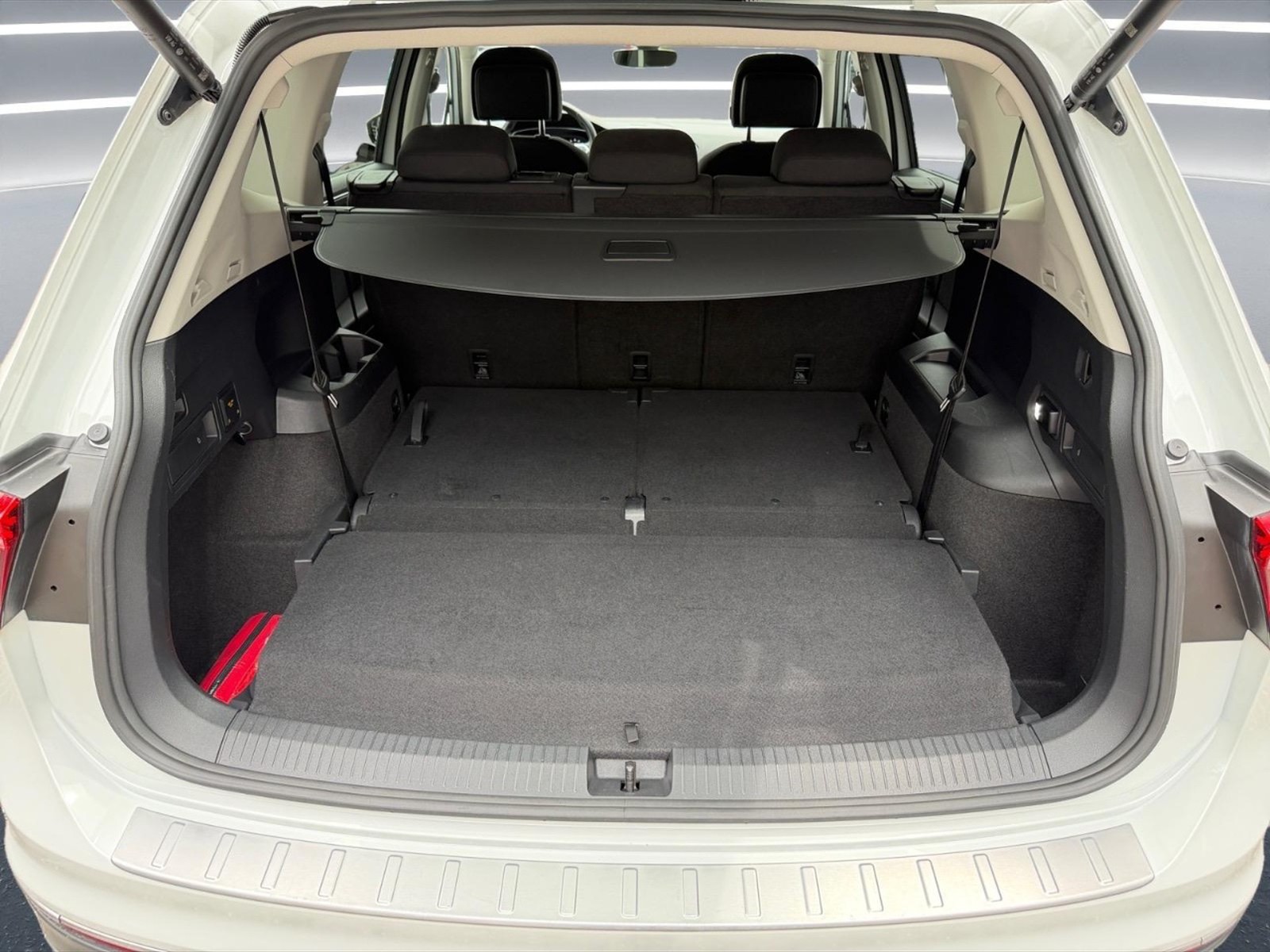 Volkswagen Tiguan allspace 2.0 tdi elegance 4motion 200cv 7p.ti dsg - 13