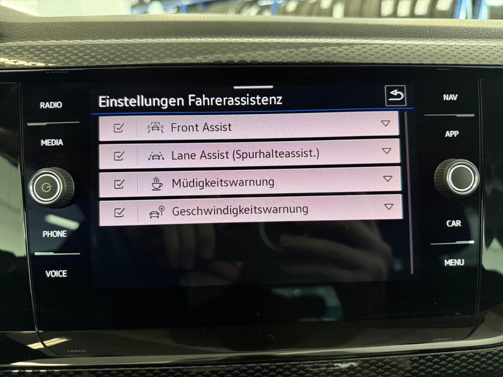 Volkswagen Polo 1.0 tsi life 95cv dsg - 23