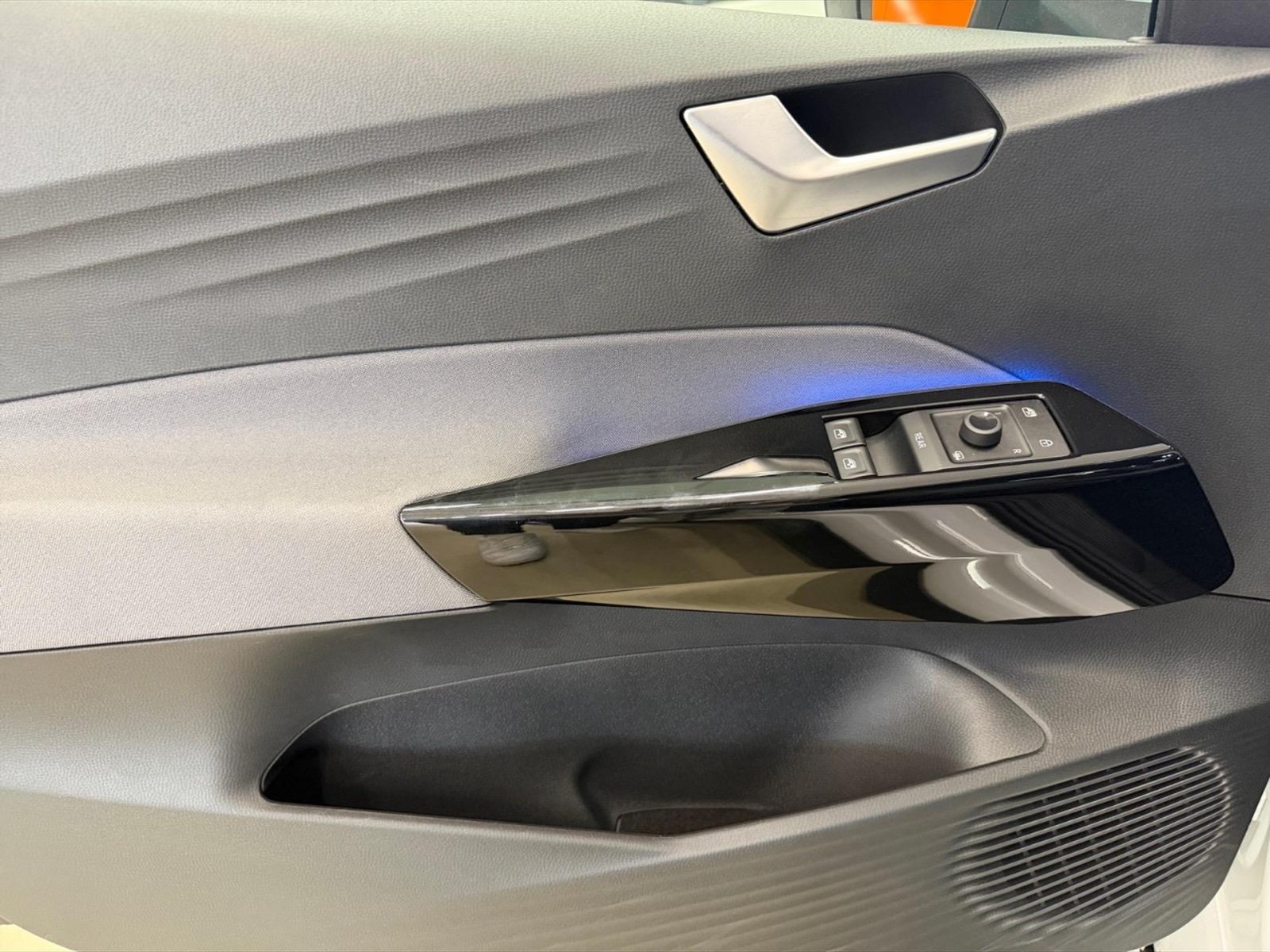 Volkswagen ID.3 58 KwH PRO Performance pompa di calore - 13