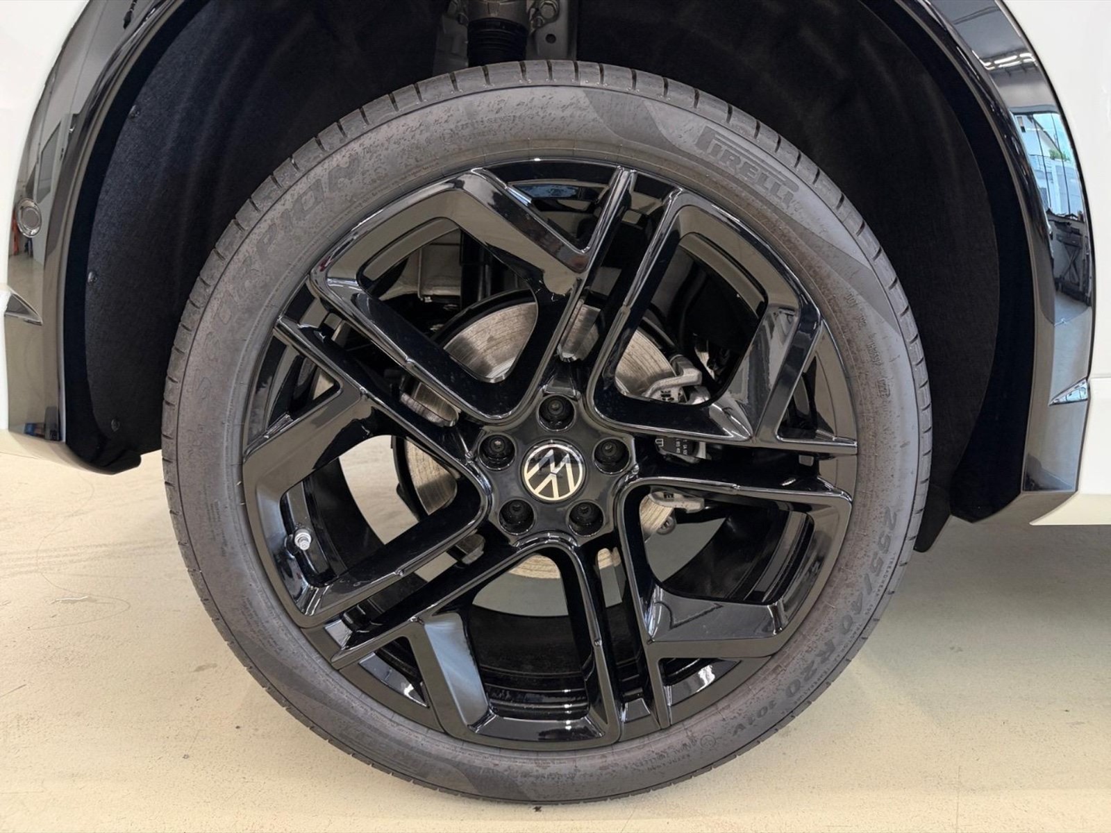 Volkswagen Tiguan 2.0 tdi r-line plus 4motion 193cv dsg - 29