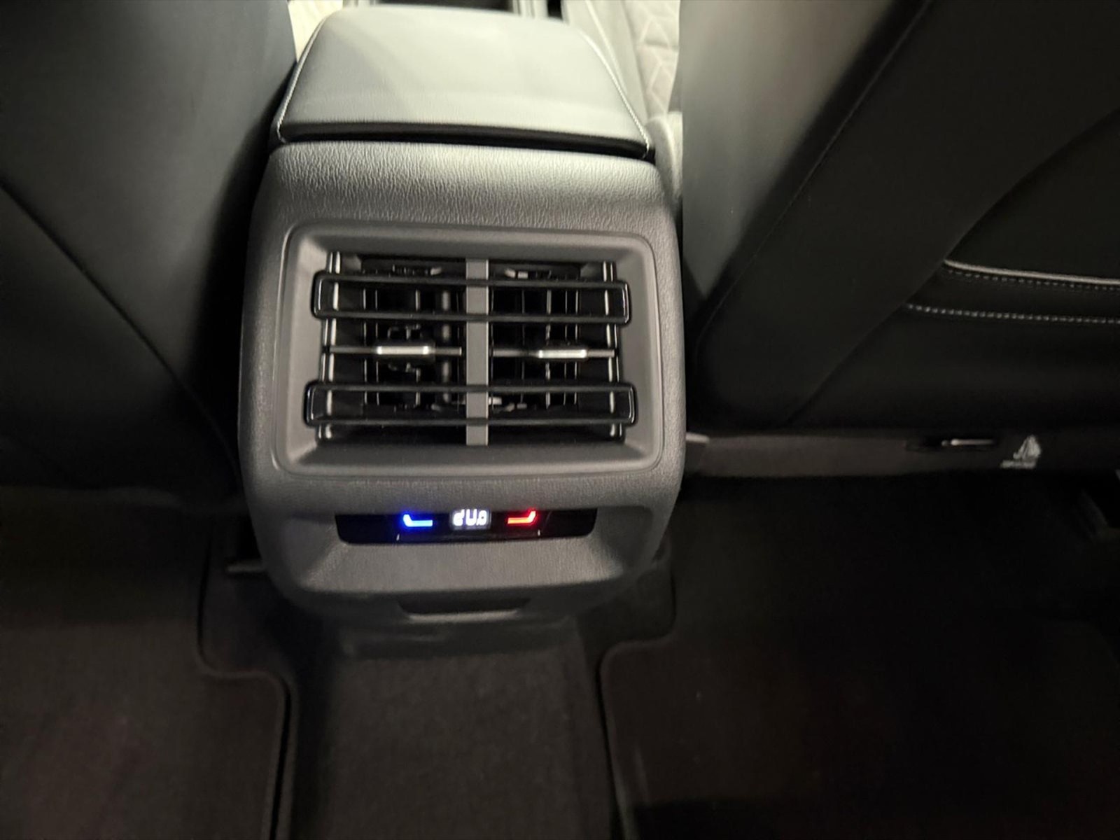 Volkswagen Tiguan 2.0 tdi edition plus 4motion 193cv dsg - 24