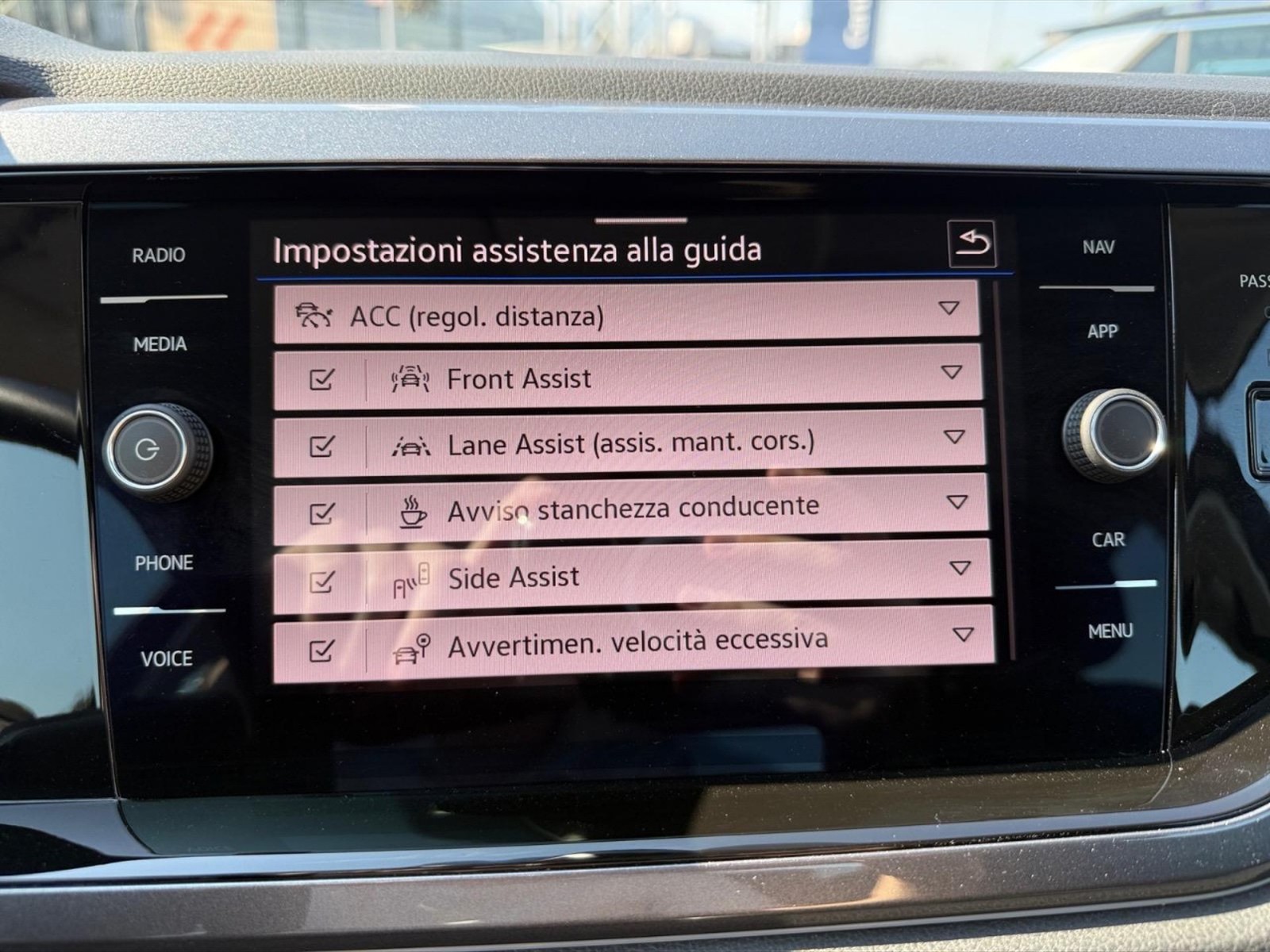 Volkswagen Polo 1.0 tsi style 95cv - 23