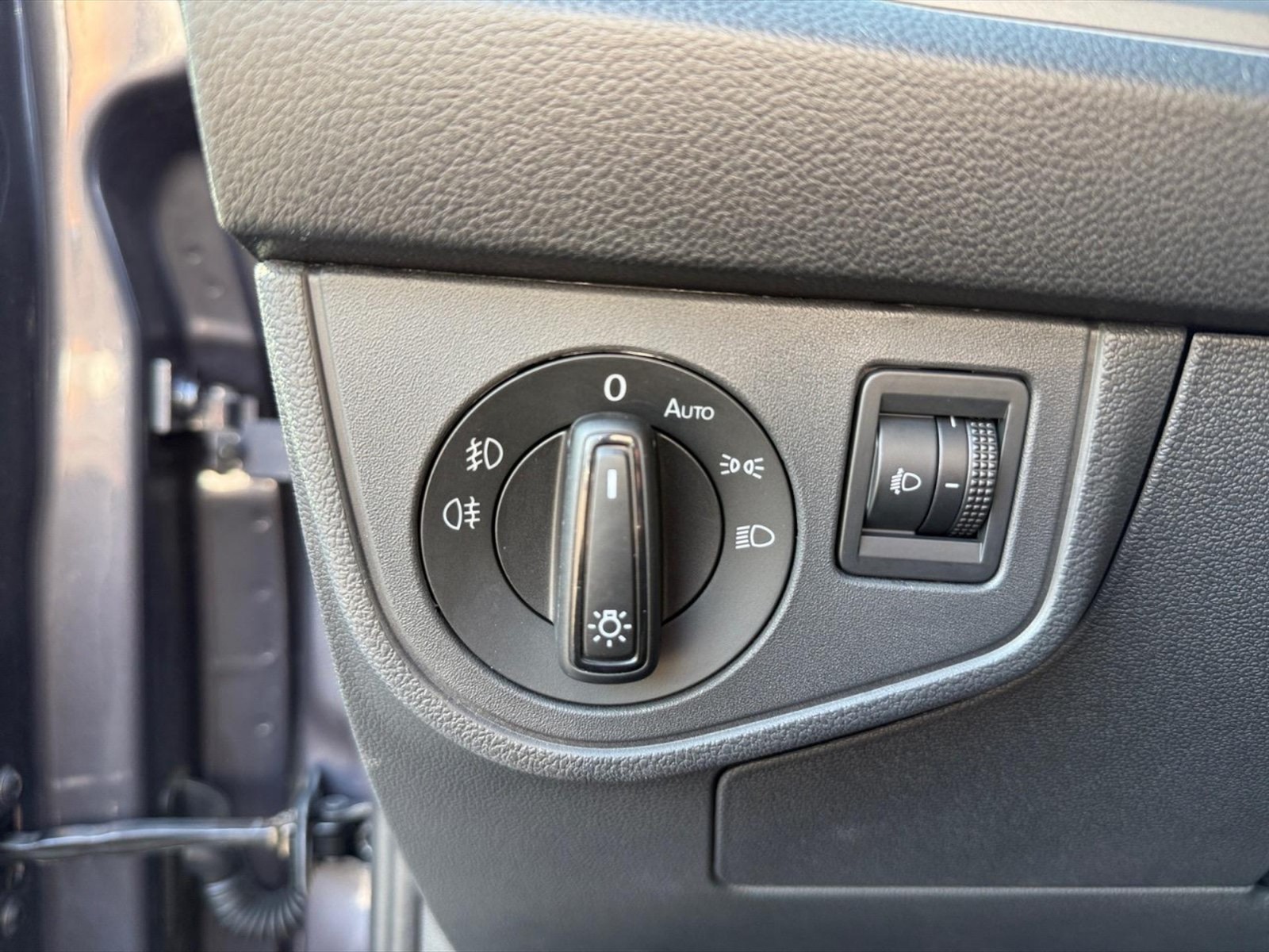 Volkswagen Taigo 1.0 tsi r-line 115cv dsg - 15