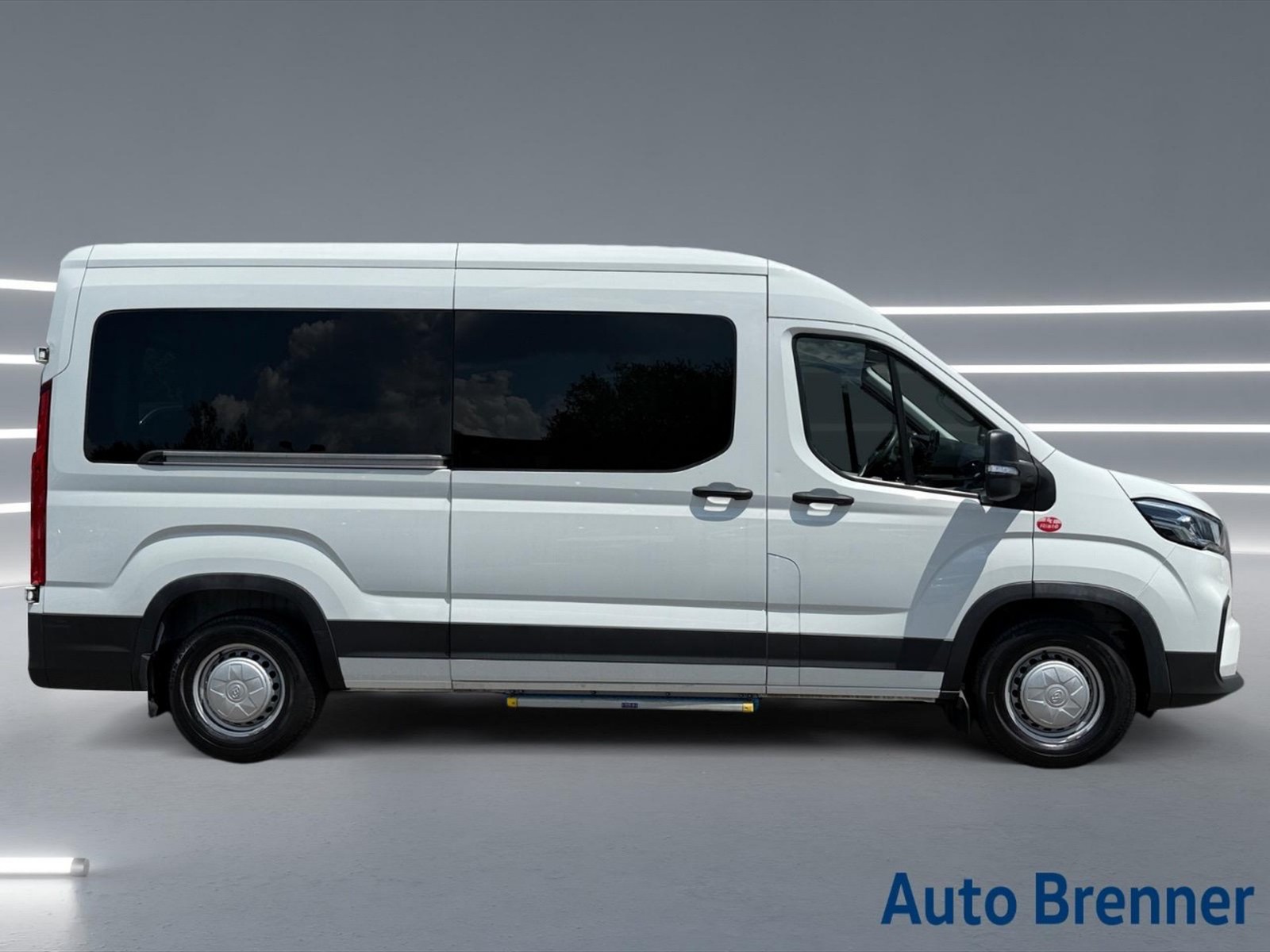 Maxus deliver 9 2.0 108 KW 6 Gang 9 Sitze - 3