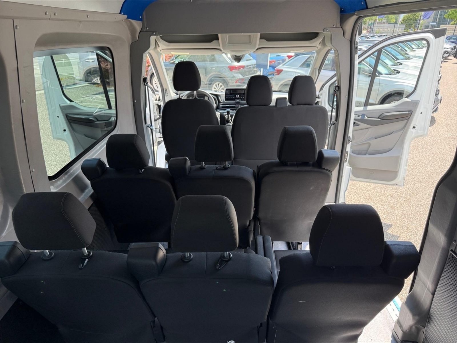 Maxus deliver 9 2.0 108 KW 6 Gang 9 Sitze - 23