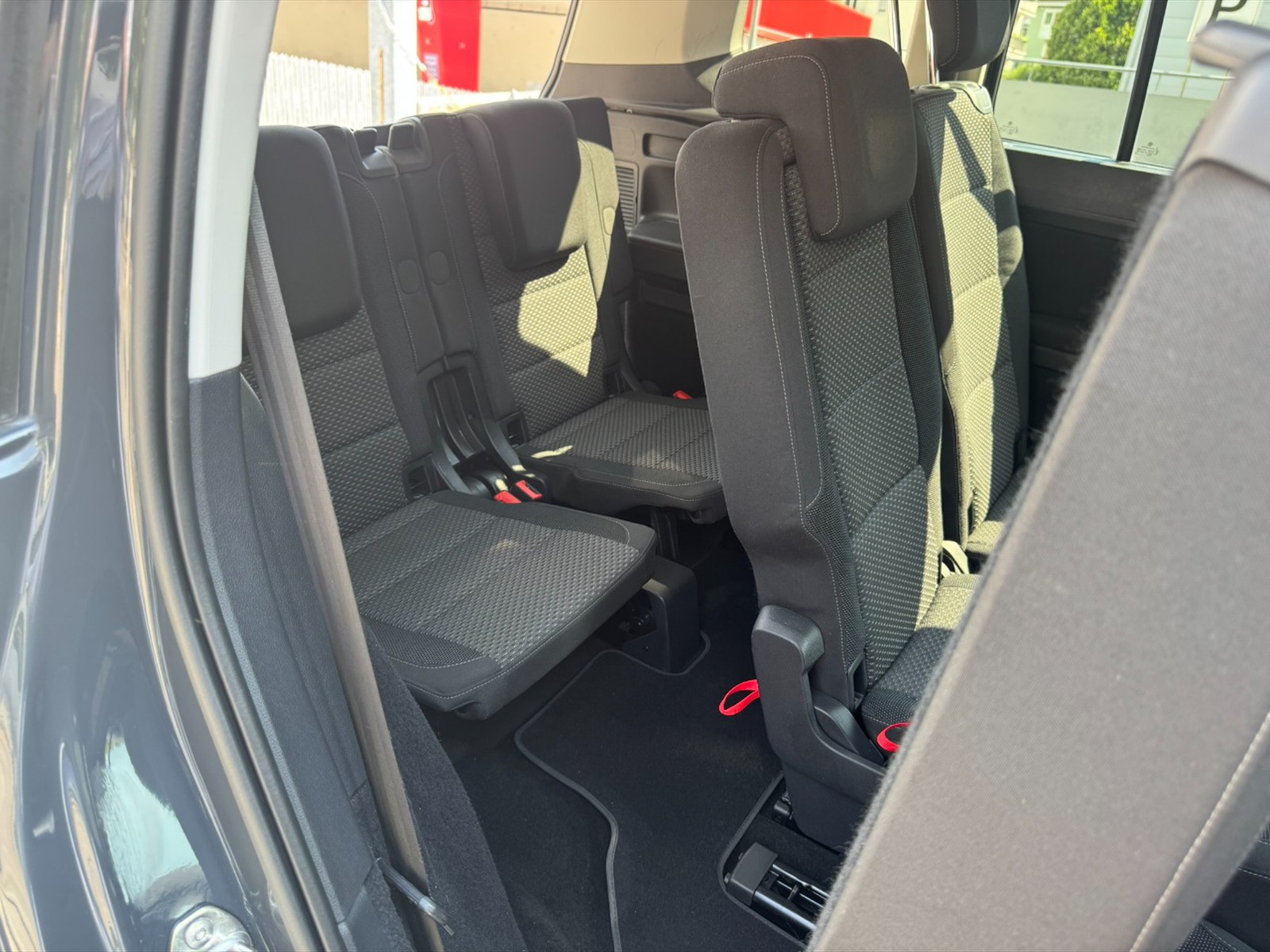 Volkswagen Touran 2.0 tdi business dsg - 18