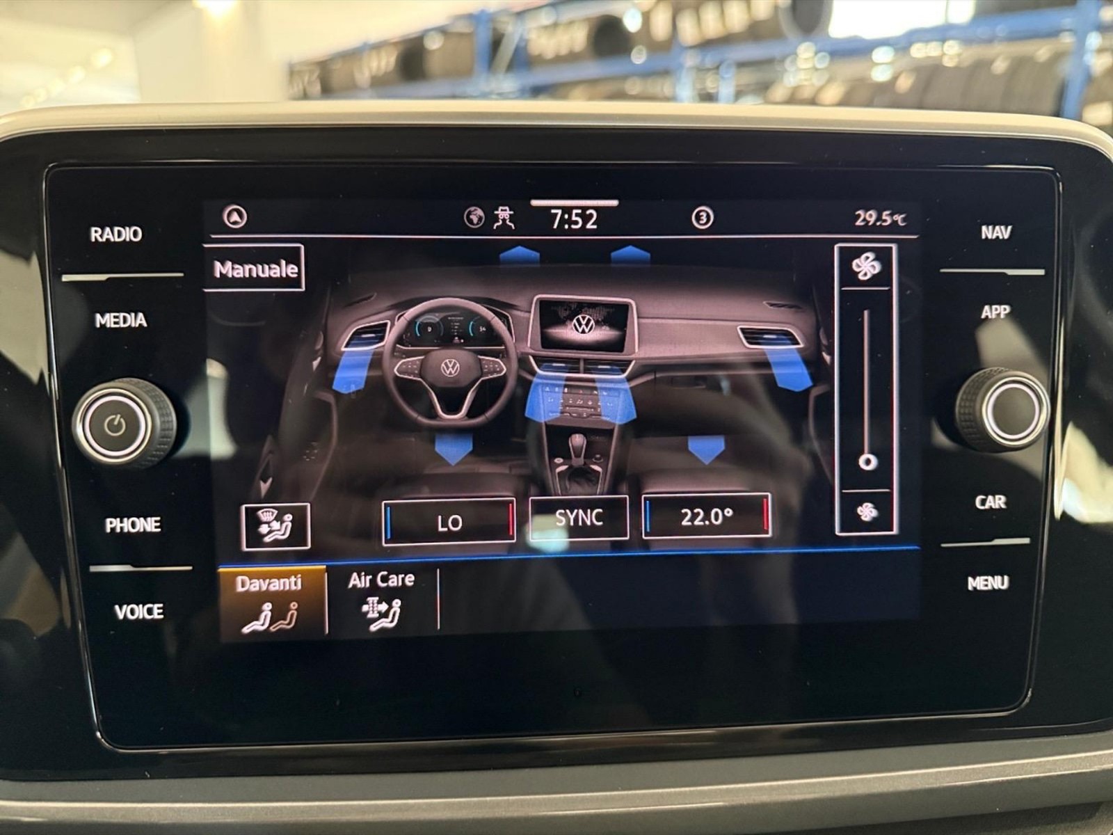 Volkswagen T-Roc 1.0 tsi style 115cv - 24