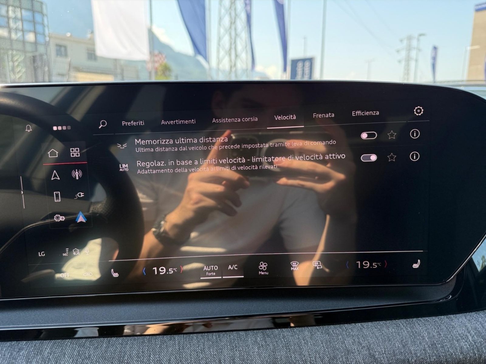 Audi Q6 e-tron e-tron performance business advanced 326cv - 24
