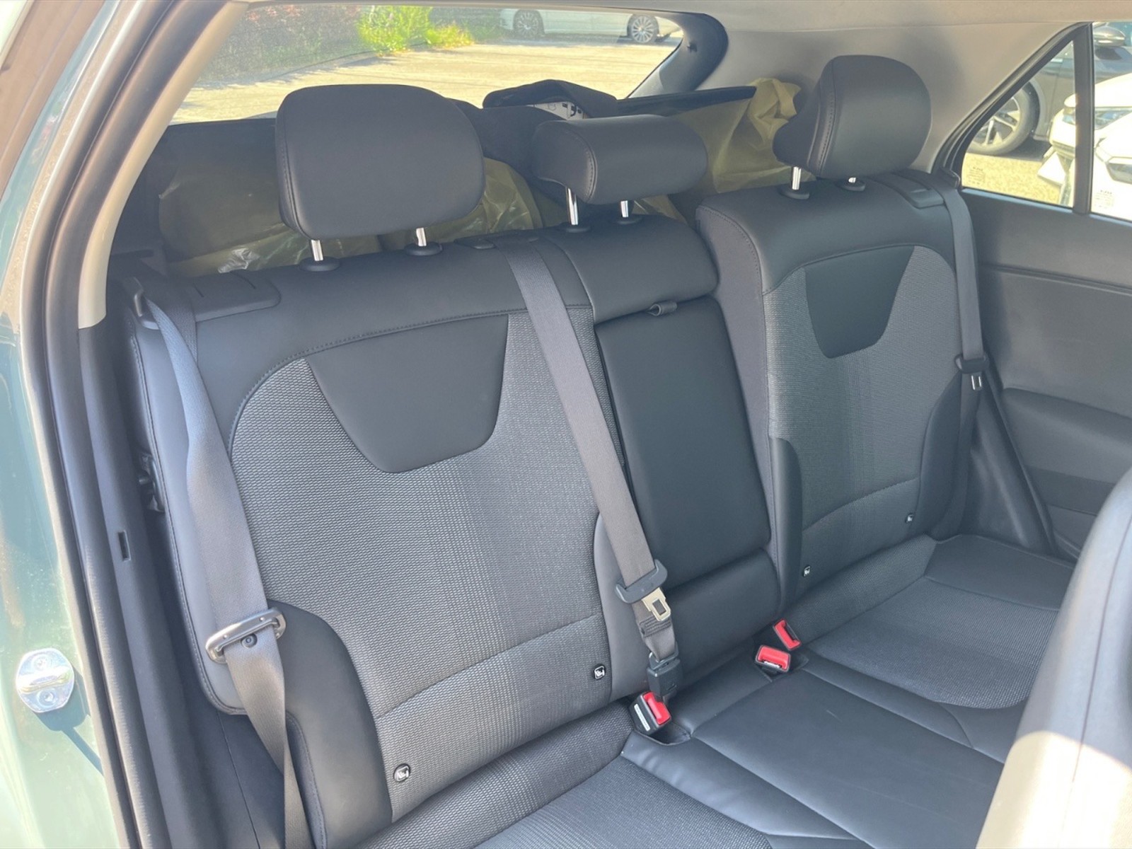 Kia Niro 1.6 gdi hev evolution dct6 - 9