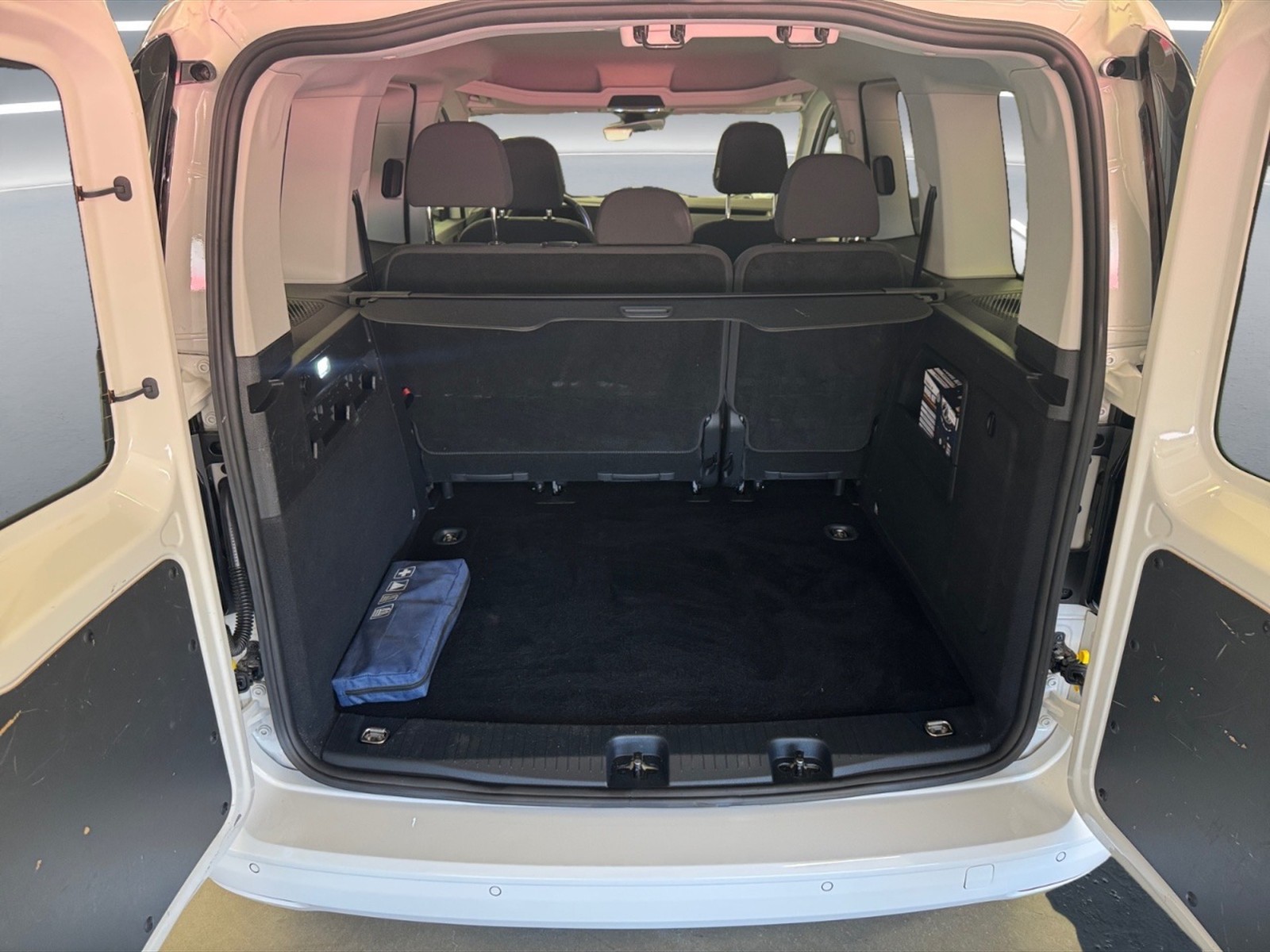 Volkswagen Caddy 2.0 tdi 122cv 4motion space - 11
