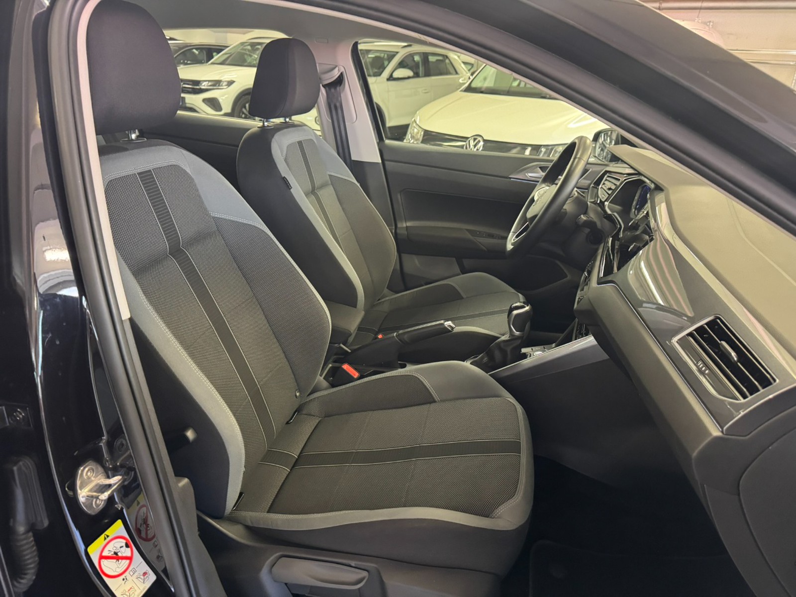 Volkswagen Polo 1.0 tsi style 95cv - 9