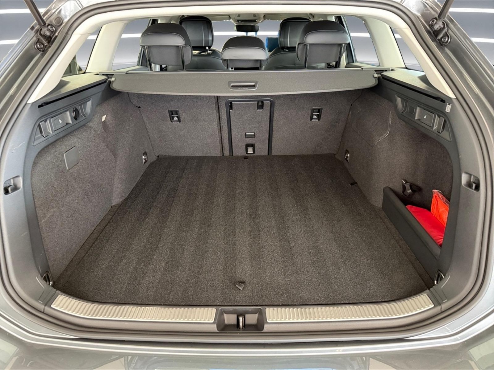 Volkswagen Passat 1.5 tsi ehybrid business 204cv dsg - 12