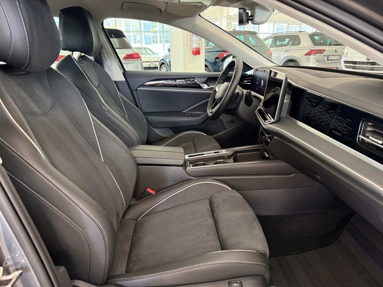 Volkswagen Passat 1.5 tsi ehybrid business 204cv dsg - 9