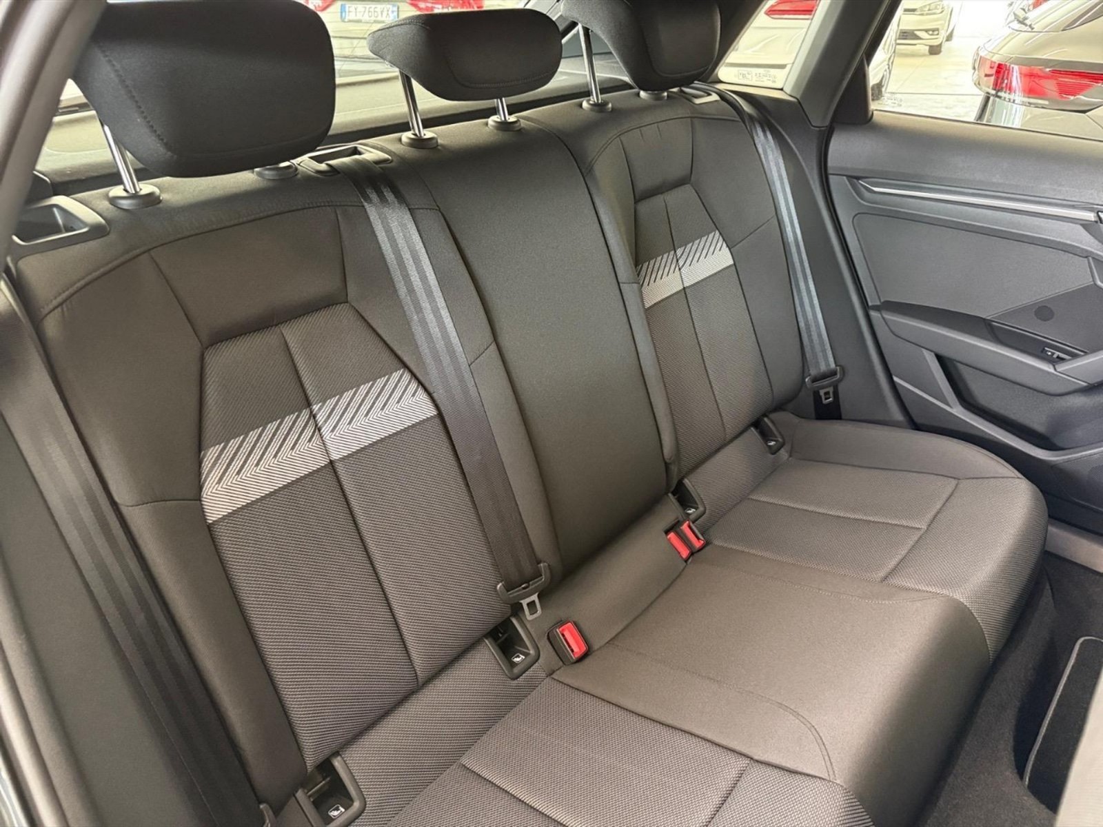 Audi A3 sportback 30 2.0 tdi business advanced s-tronic - 9