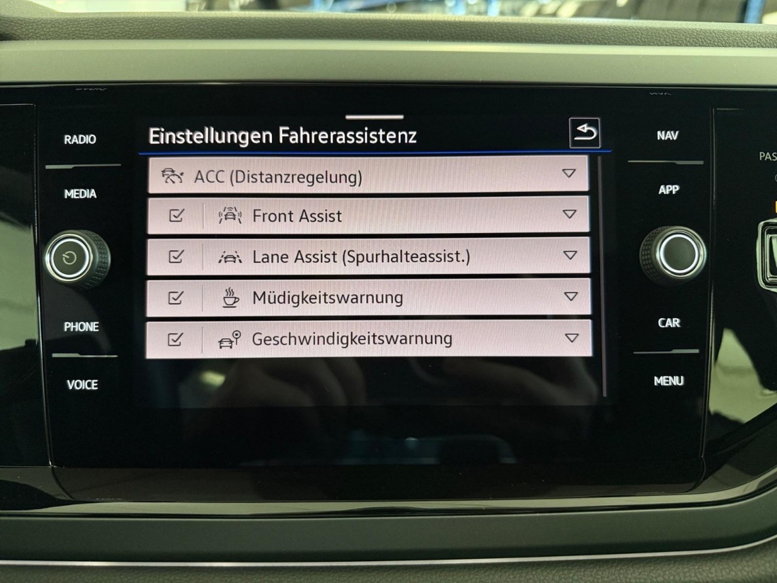 Volkswagen Taigo 1.5 tsi r-line 150cv dsg - 22