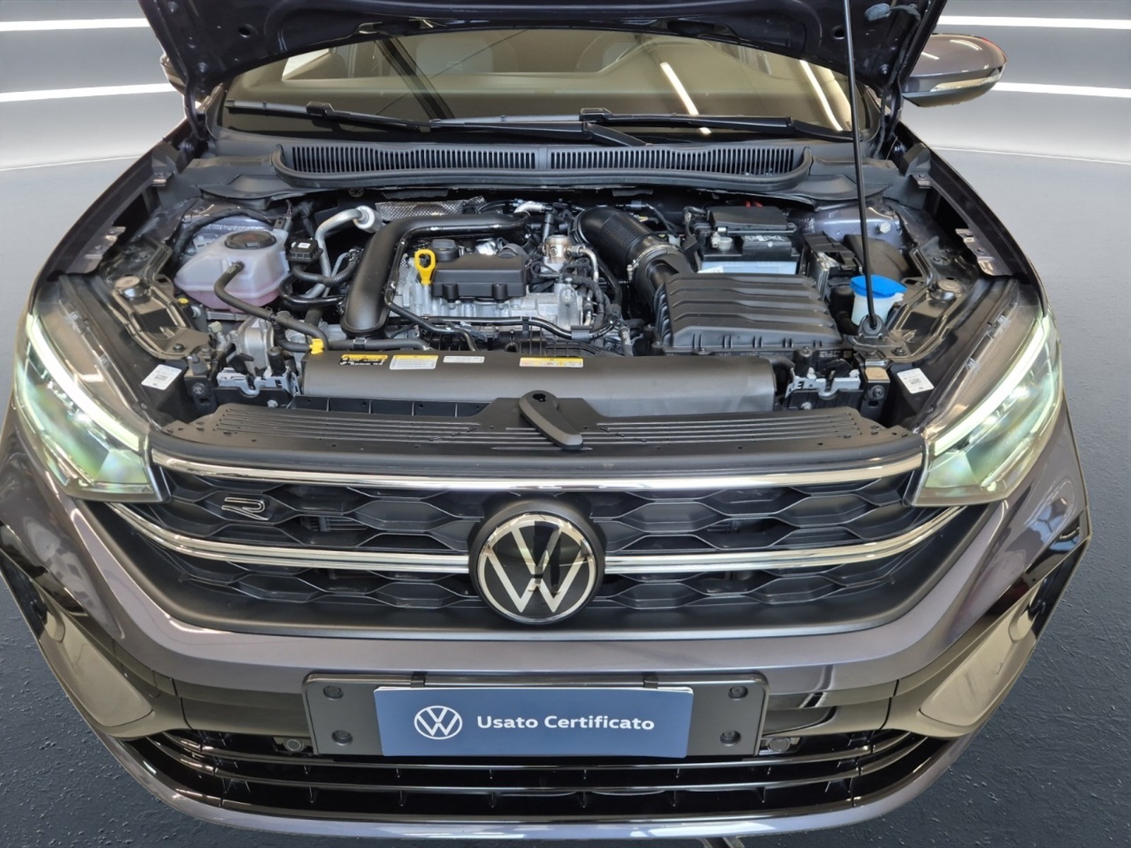Volkswagen Taigo 1.0 tsi r-line 115cv - 11