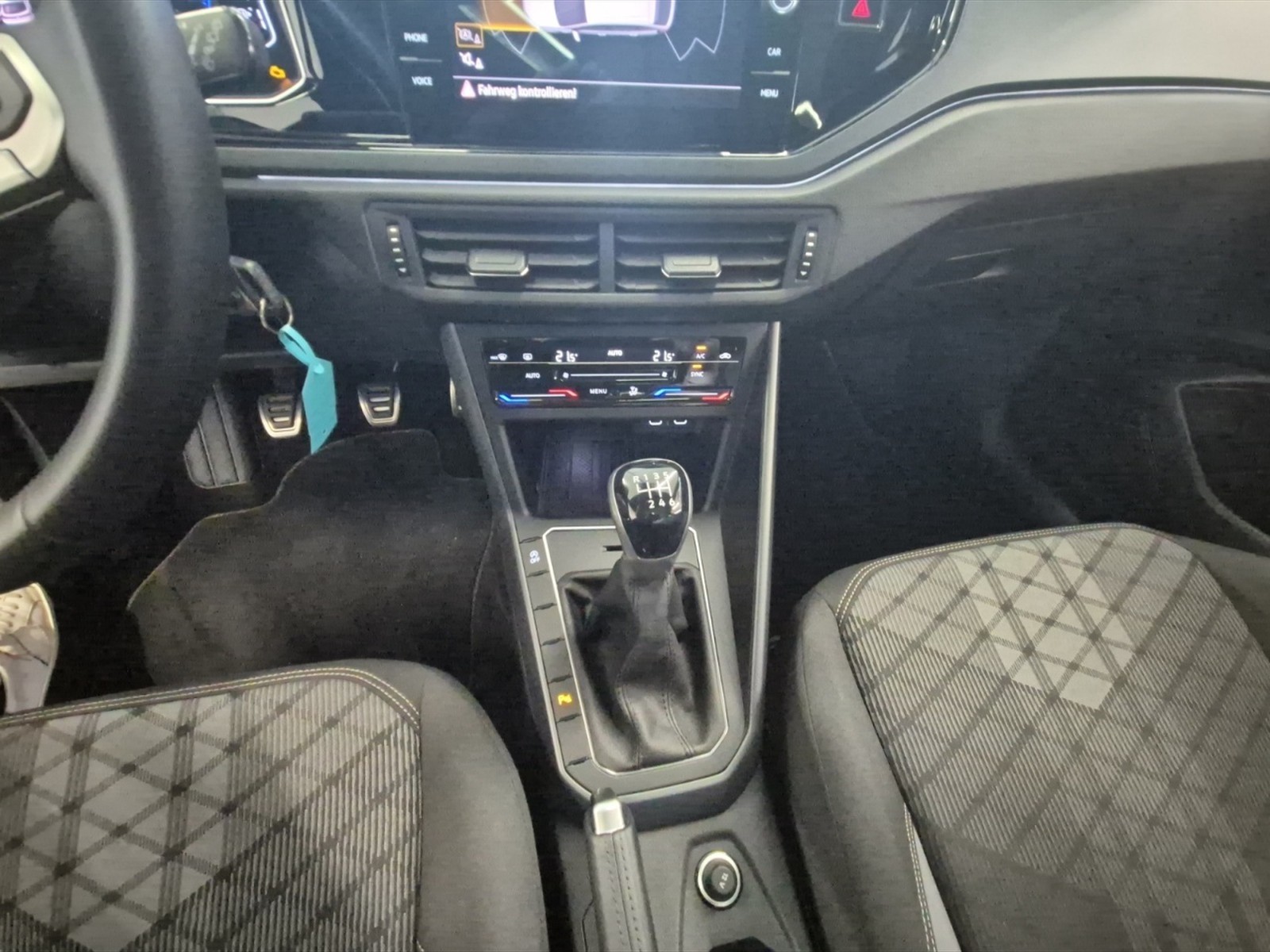 Volkswagen Taigo 1.0 tsi r-line 115cv - 19