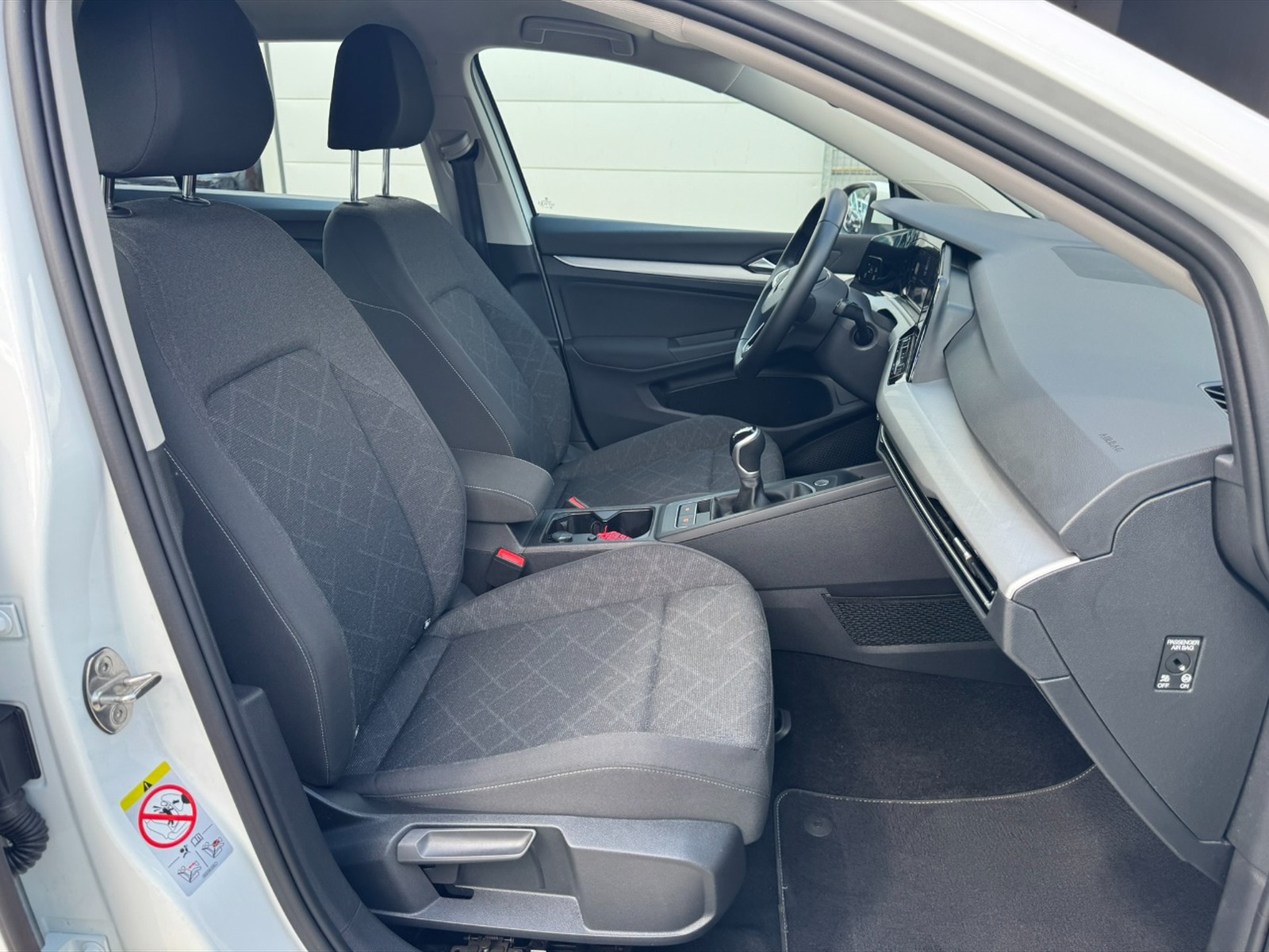 Volkswagen Golf 2.0 tdi life 115cv - 9
