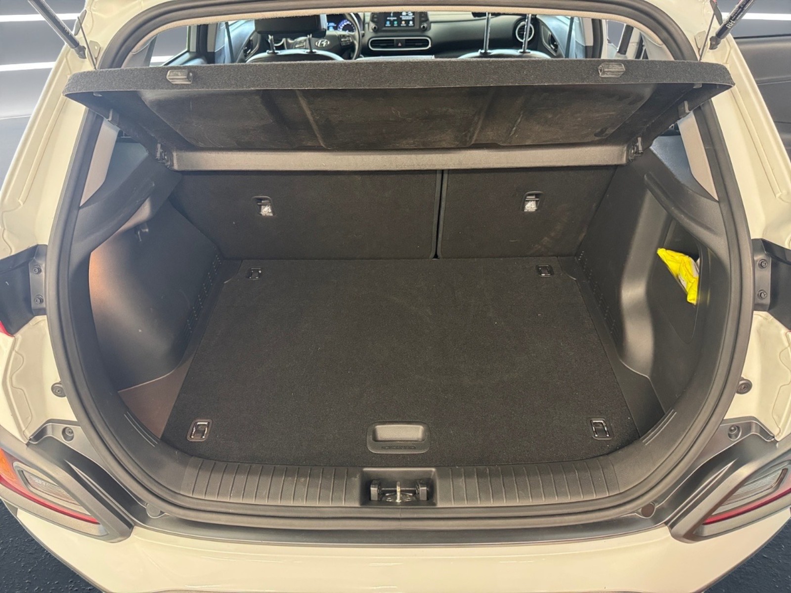 Hyundai Kona 1.6 hev xtech 2wd dct - 11